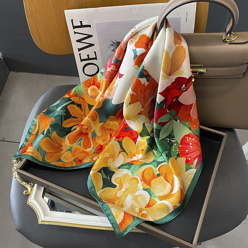 100% Silk Scarf Women Vintage Rabbit Flower Kerchief Square Bandana Wrap 68*68cm
