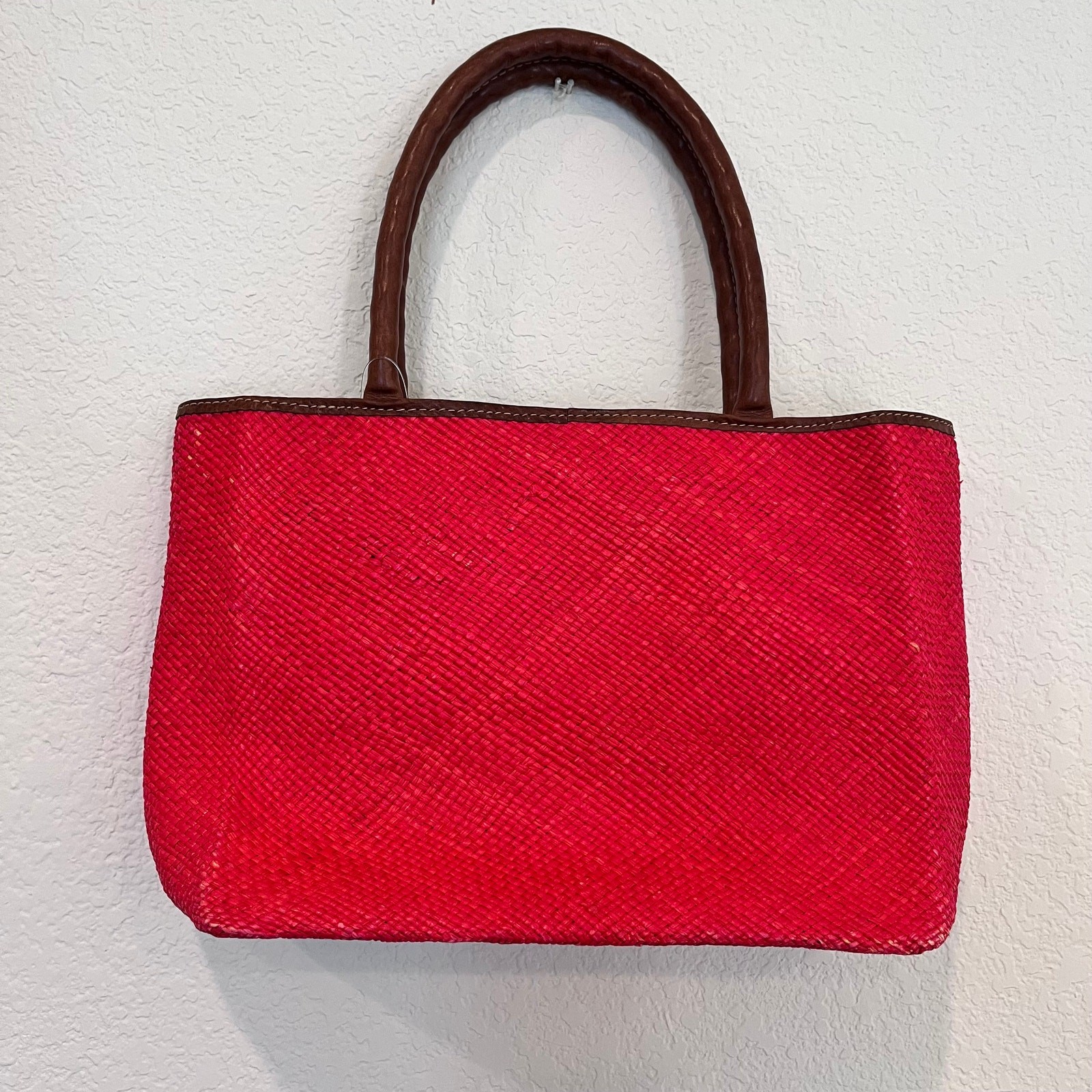 Vero Santes Fruit pineapple red woven straw handmade Ecuador purse tote bag