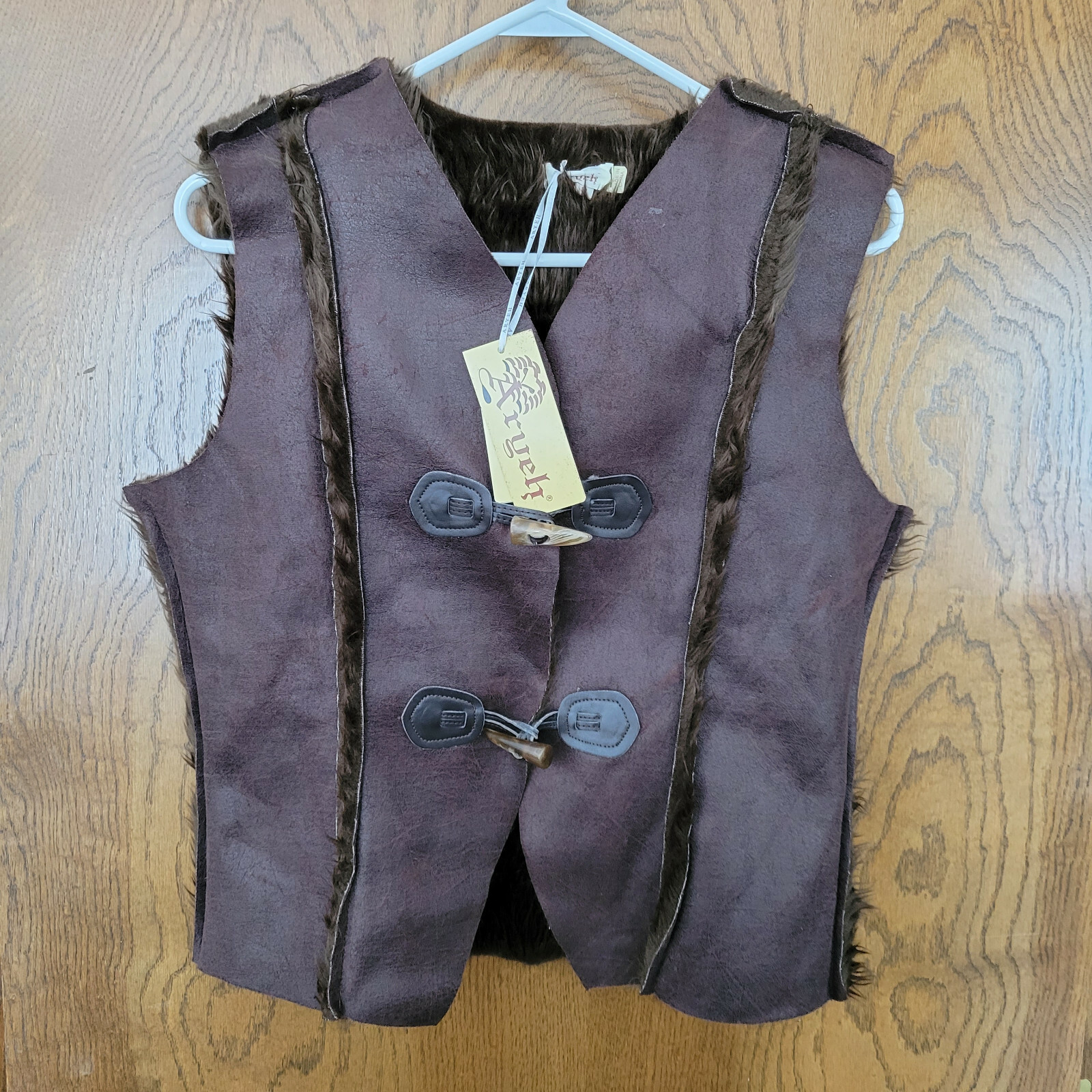 NWT Aryeh Women’s Faux Fur & Faux Leather Toggle Vest Sz. M NEW Brown