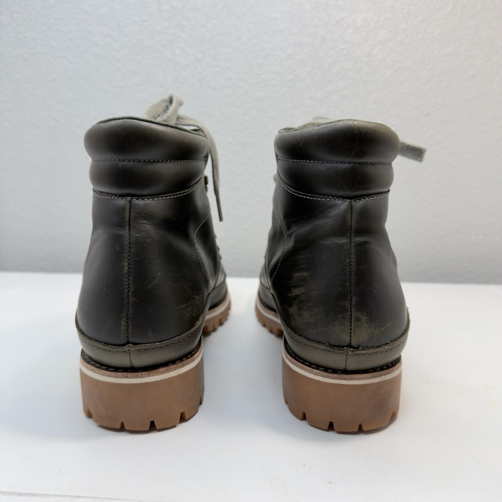 Chaco Fields WP Women’s Hiking Boots Olive Green Leather Waterproof Size 8.5