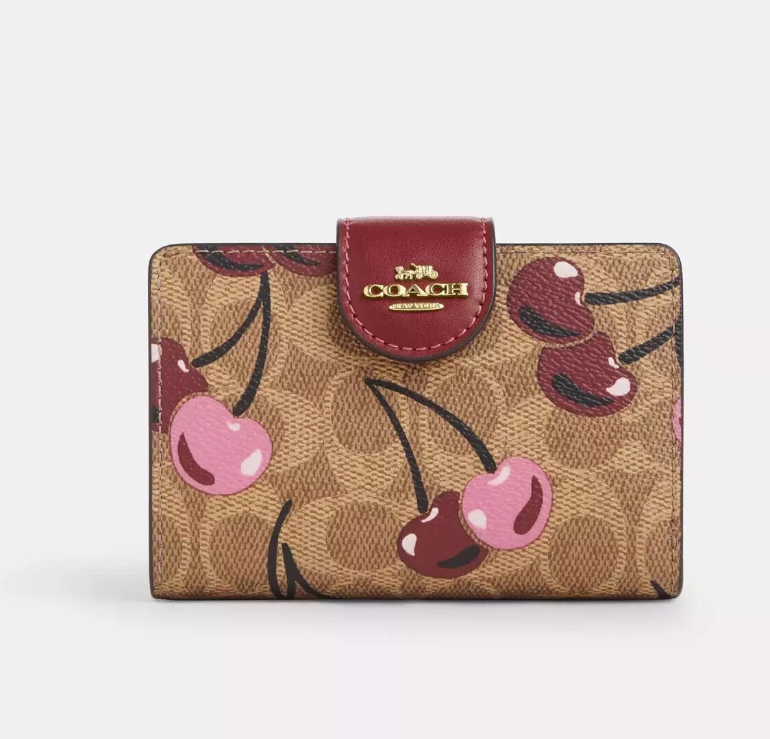🍒NEW COACH Medium Corner Zip Wallet Signature🍒Cherry Print🍒Gold Tan CZ342