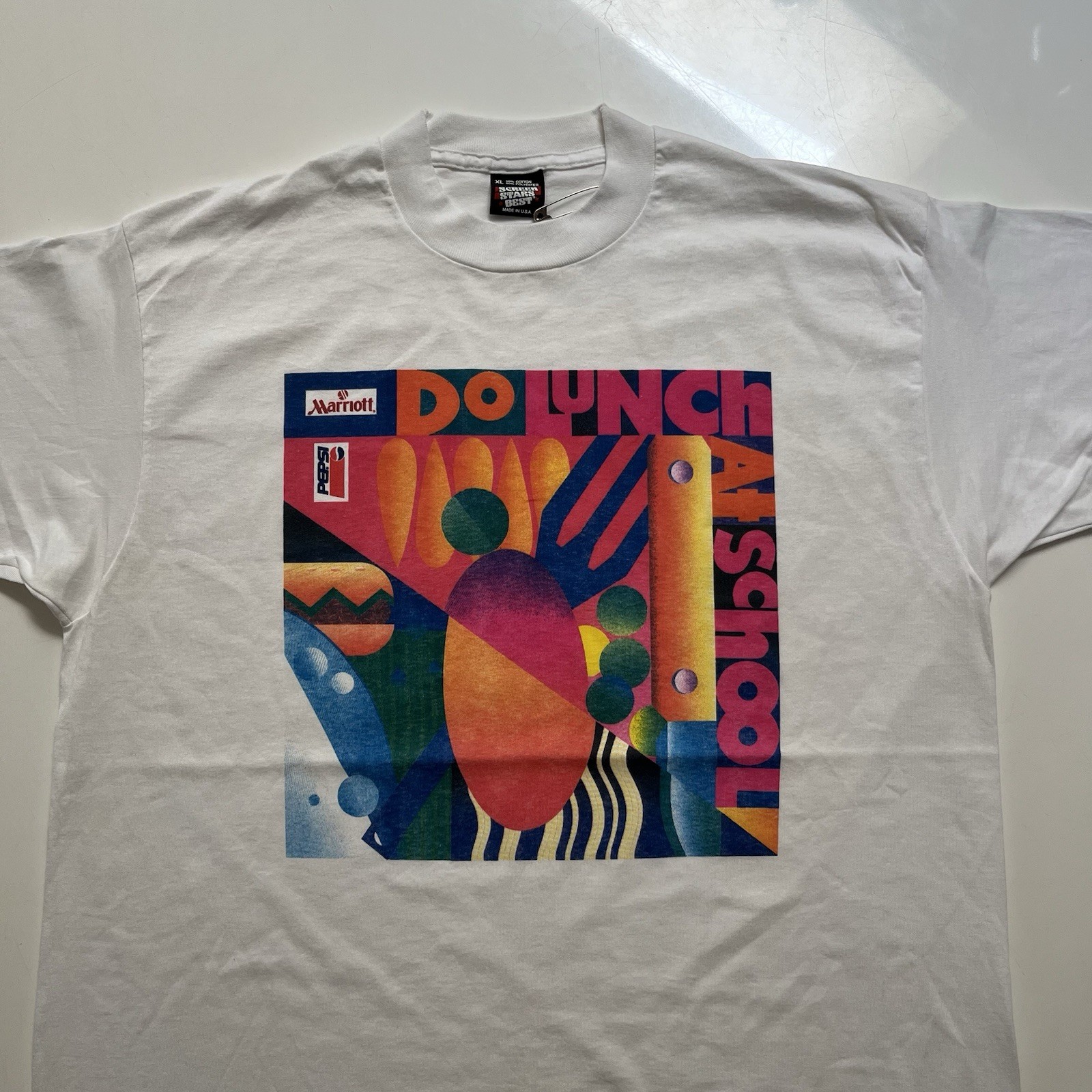 Vintage 90s Marriot Pepsi Do Lunch at School Promotional abstract art T shirt XL
