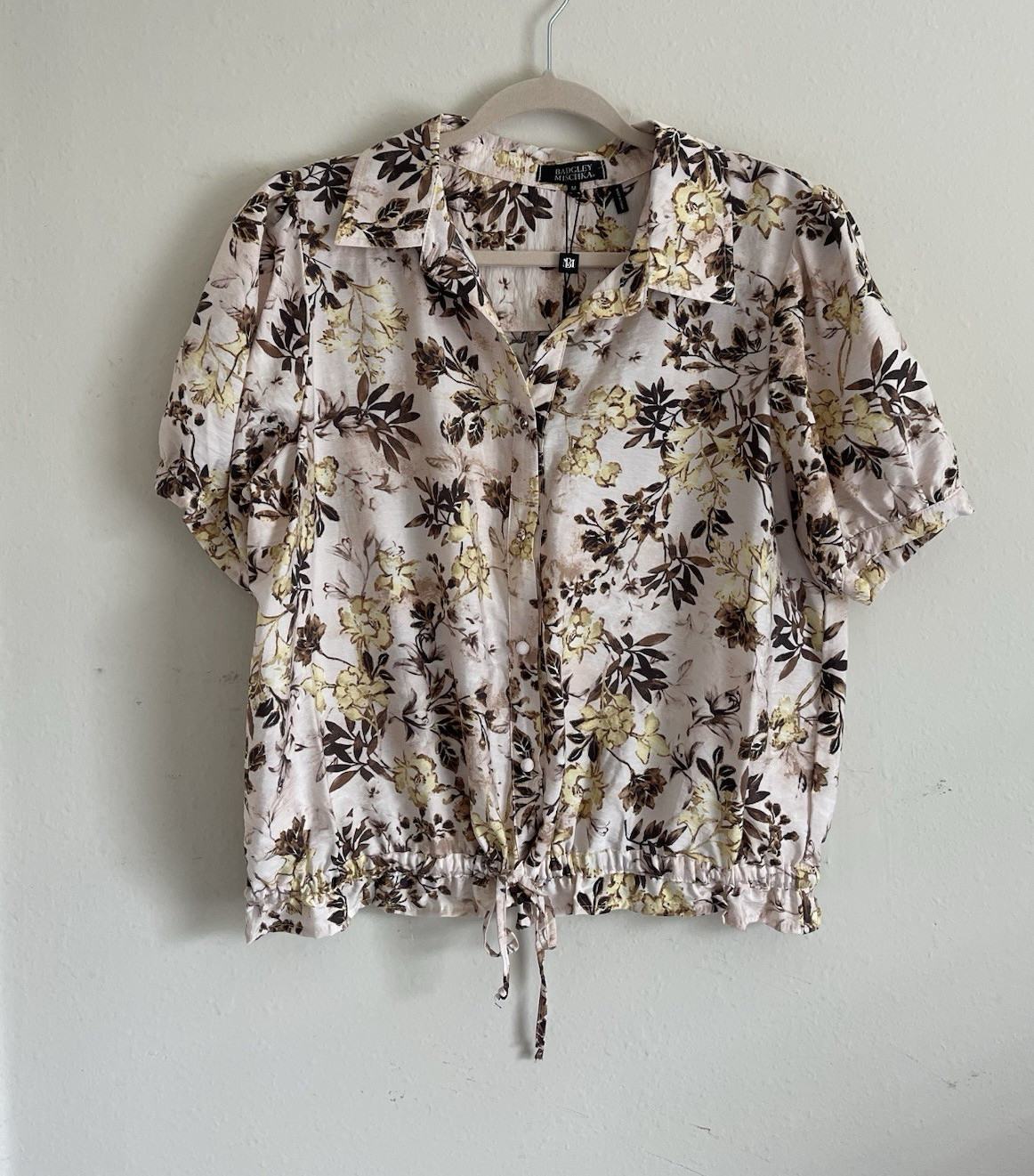 Badgley Mischka Women’s M Beige Button Front Floral Blouse BW30473