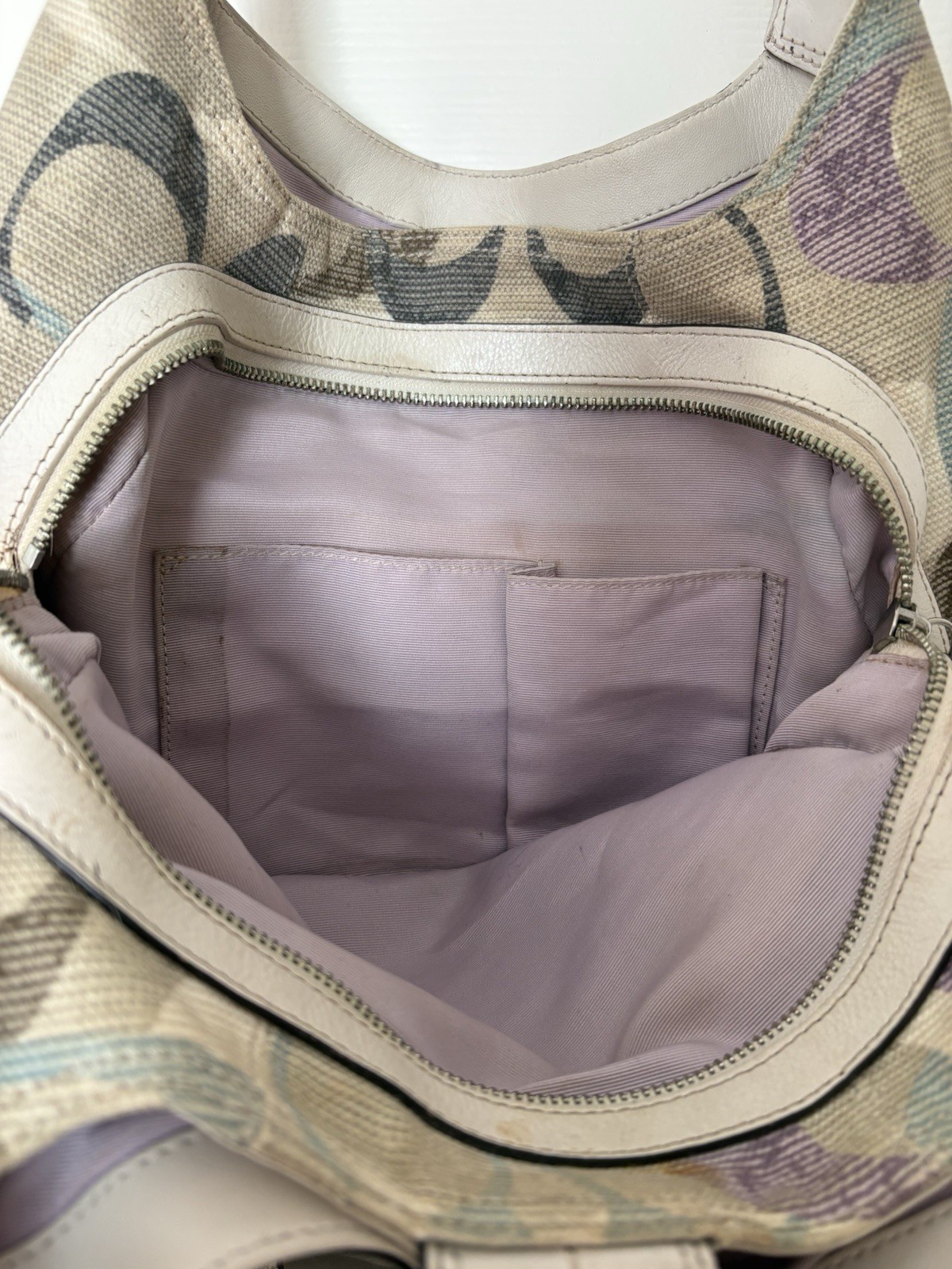 Coach Optic Linen Soho Hobo Leather Shoulder Handbag Signature Gray Peach EUC