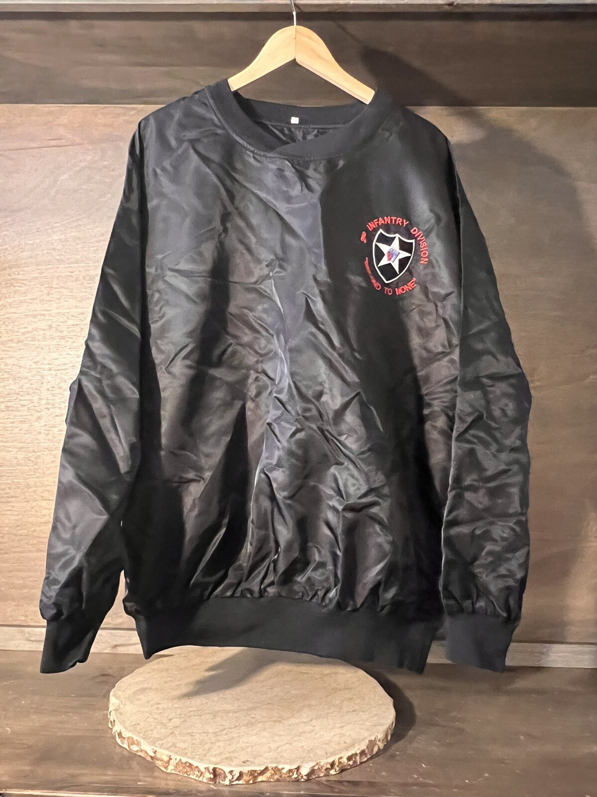 2nd Infantry Division “SECOND TO NONE” BLACK SIZE LARGE POCKET POLYESTER EUC