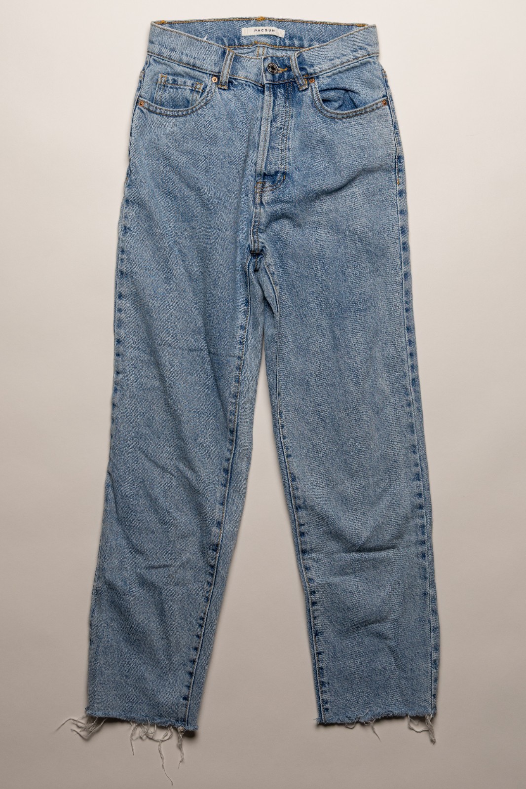Size 23 Women’s Pacsun High Rise Straight Denim Jeans – Light Wash USED