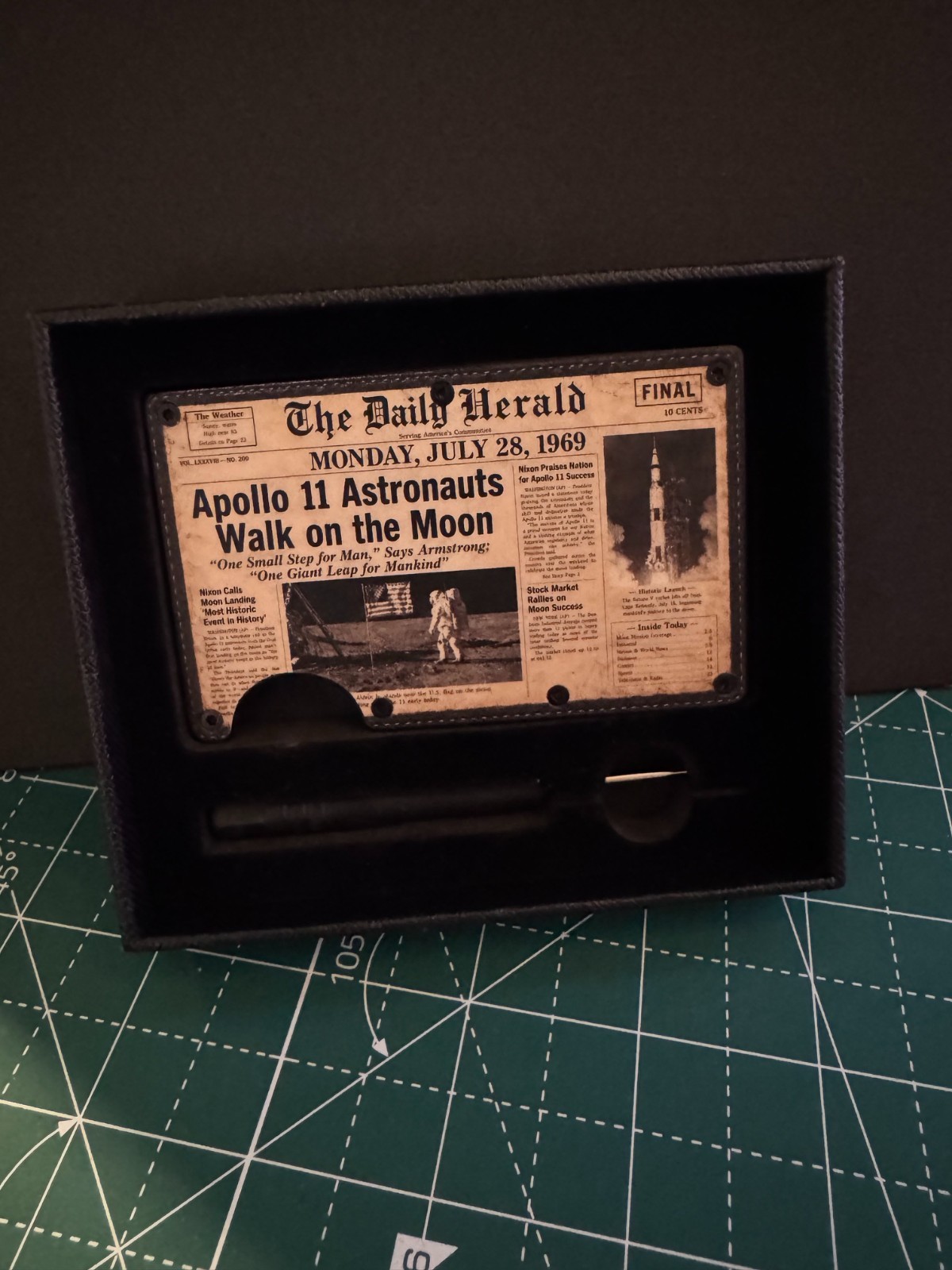 Custom Newspaper Metal Wallet Personalized Birthday Anniversary RFID Money Clip