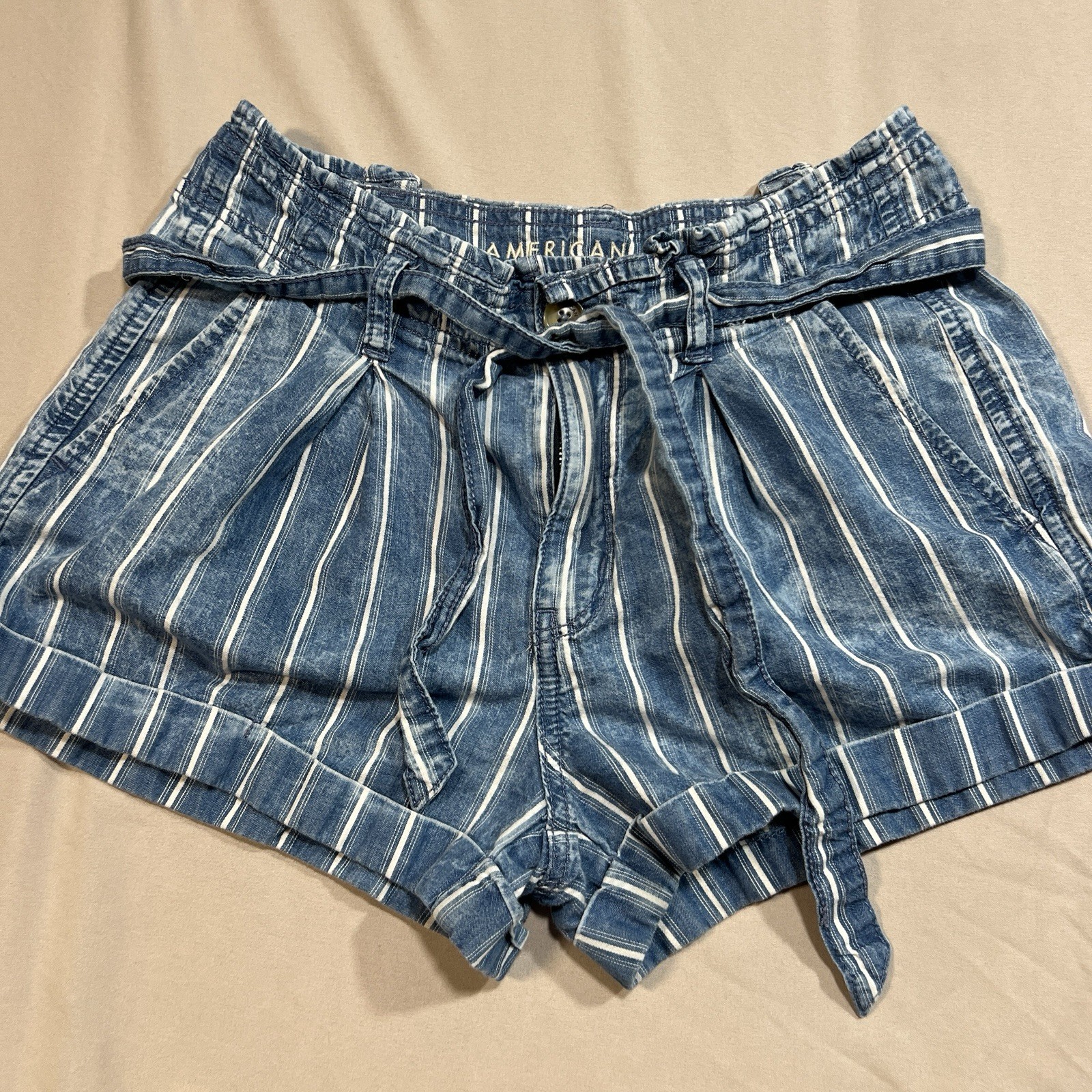 American Eagle Pinstripe Chambray High-Waisted Striped Paperbag Shorts – Size 4