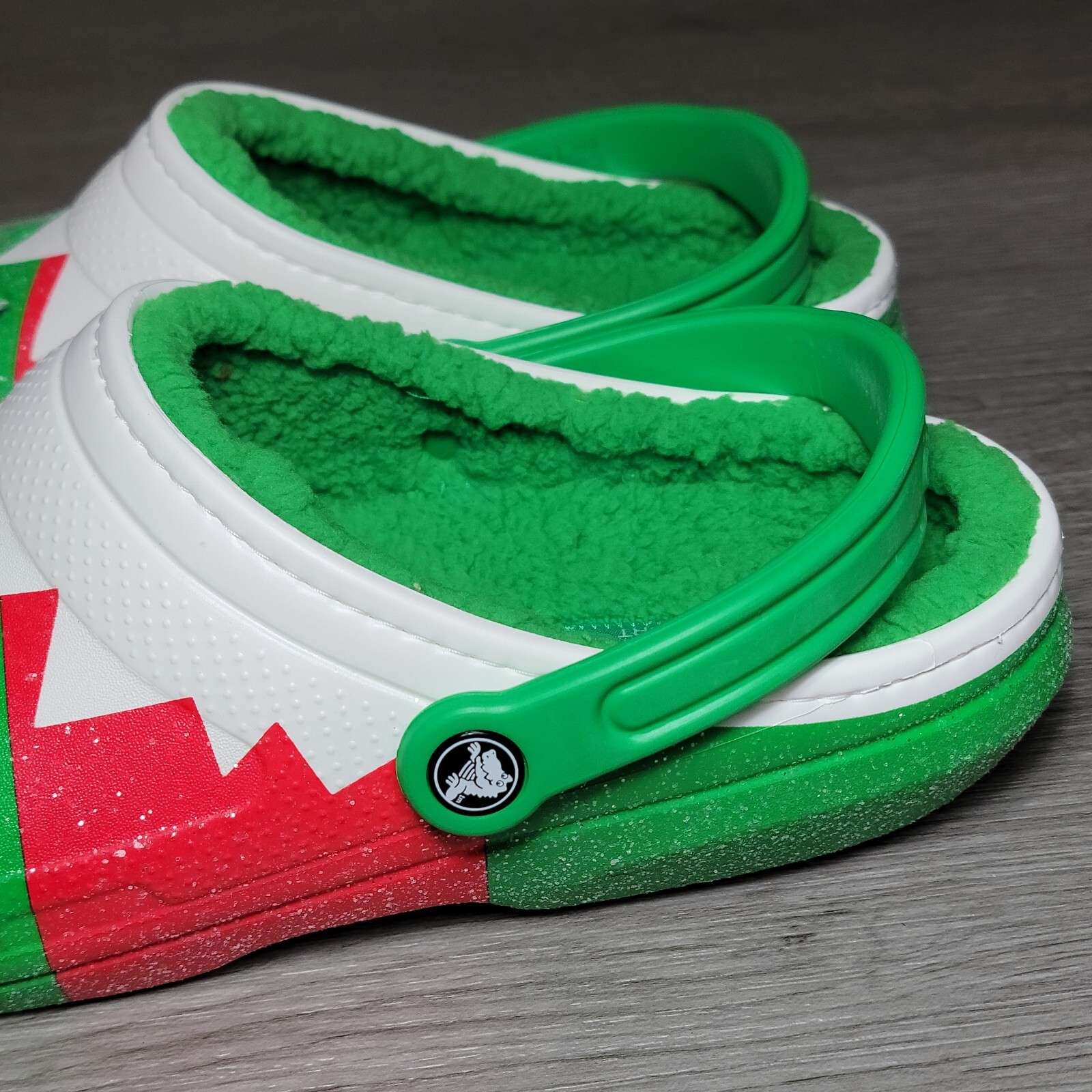 Crocs Classic Christmas Holiday Fuzzy Lined Clogs Sandals Size 13 Dual Comfort