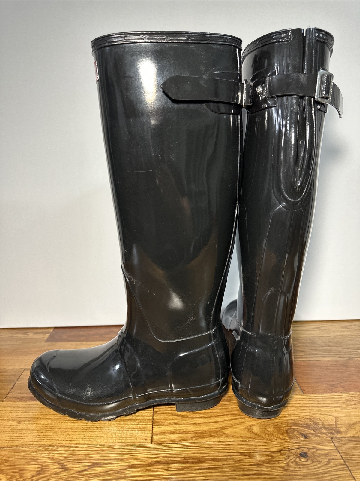 Hunter Original Women’s Black Adjustable Gloss Rain Boots 22in, Black, US Size 8