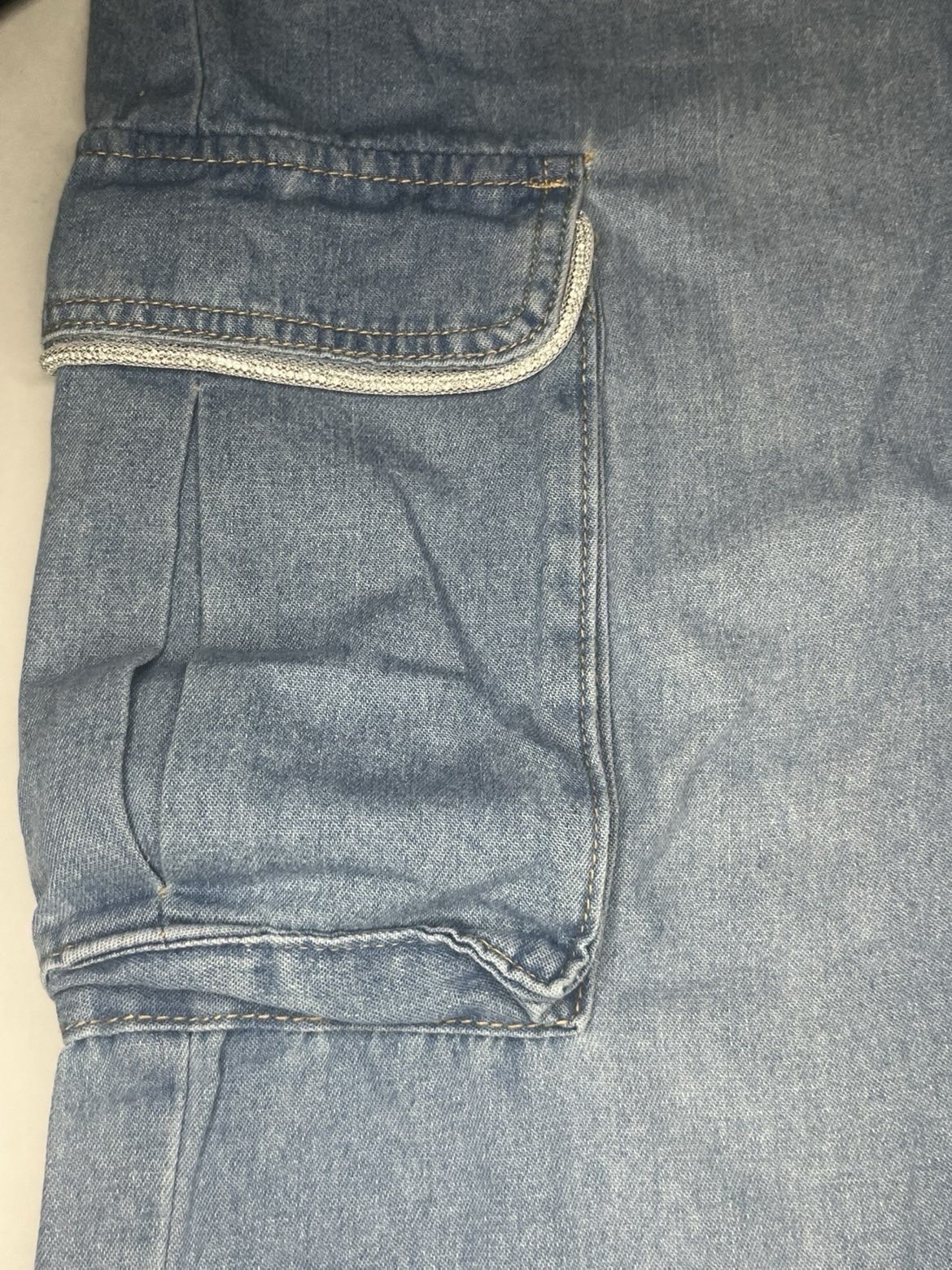 BBG Light Wash Blue Denim Cargo Jeans Solid with Cargo Pockets Girls M