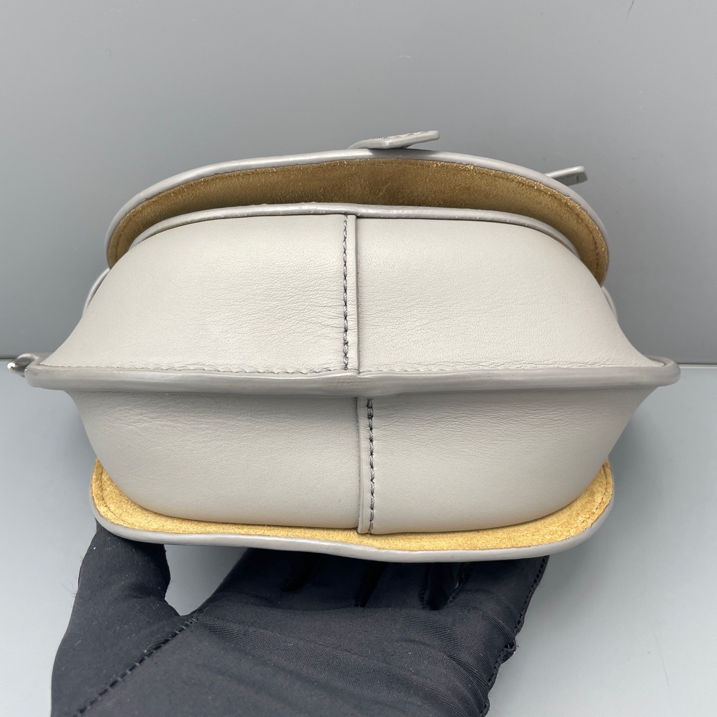 Loewe Pre-Owned Authentic Saddle Bag Grey 20*11*9cm Free Tracked Shipping