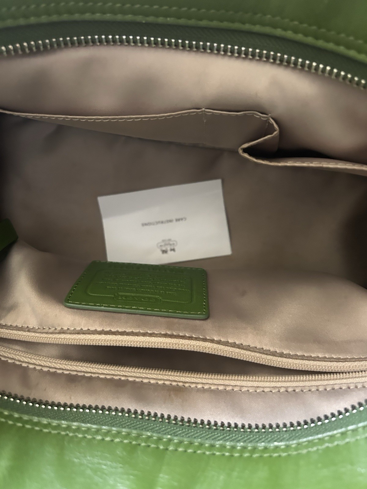 Coach MEDIUM F19252 Green Gallery Leather Zip Top Shoulder /Tote Bag
