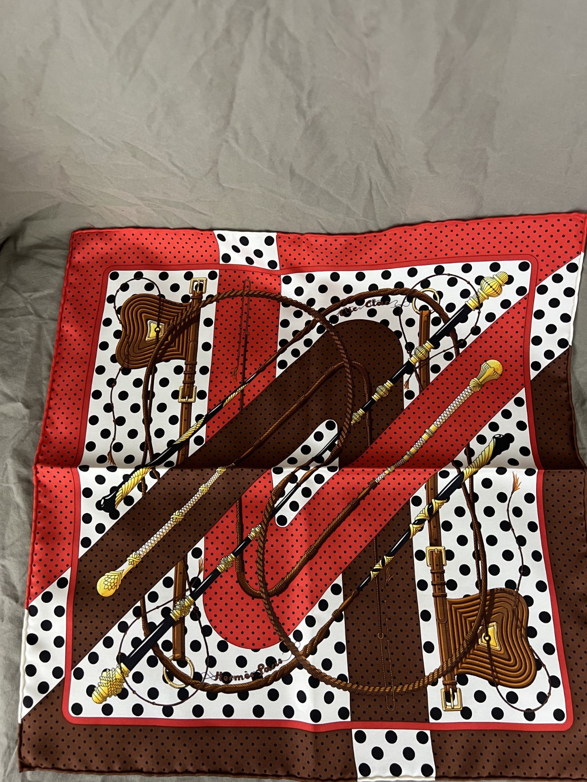 Hermès Gavroche 45cm 100% Silk Scarf c. 2012 – Pre-Owned in Excellent Condition