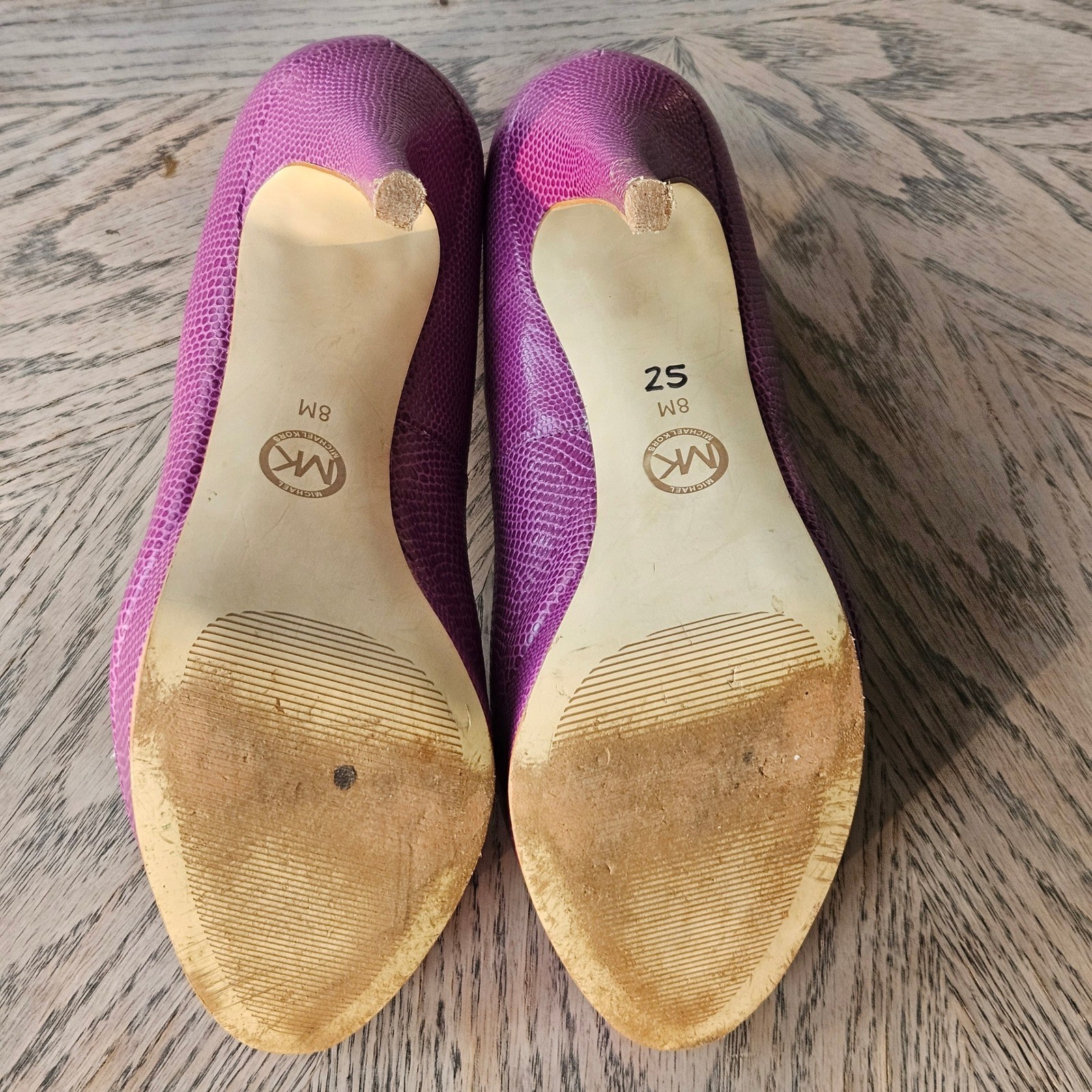 Michael Kors Peep Toe Platform Pumps Womens 8M Purple Lizard Embossed Heels