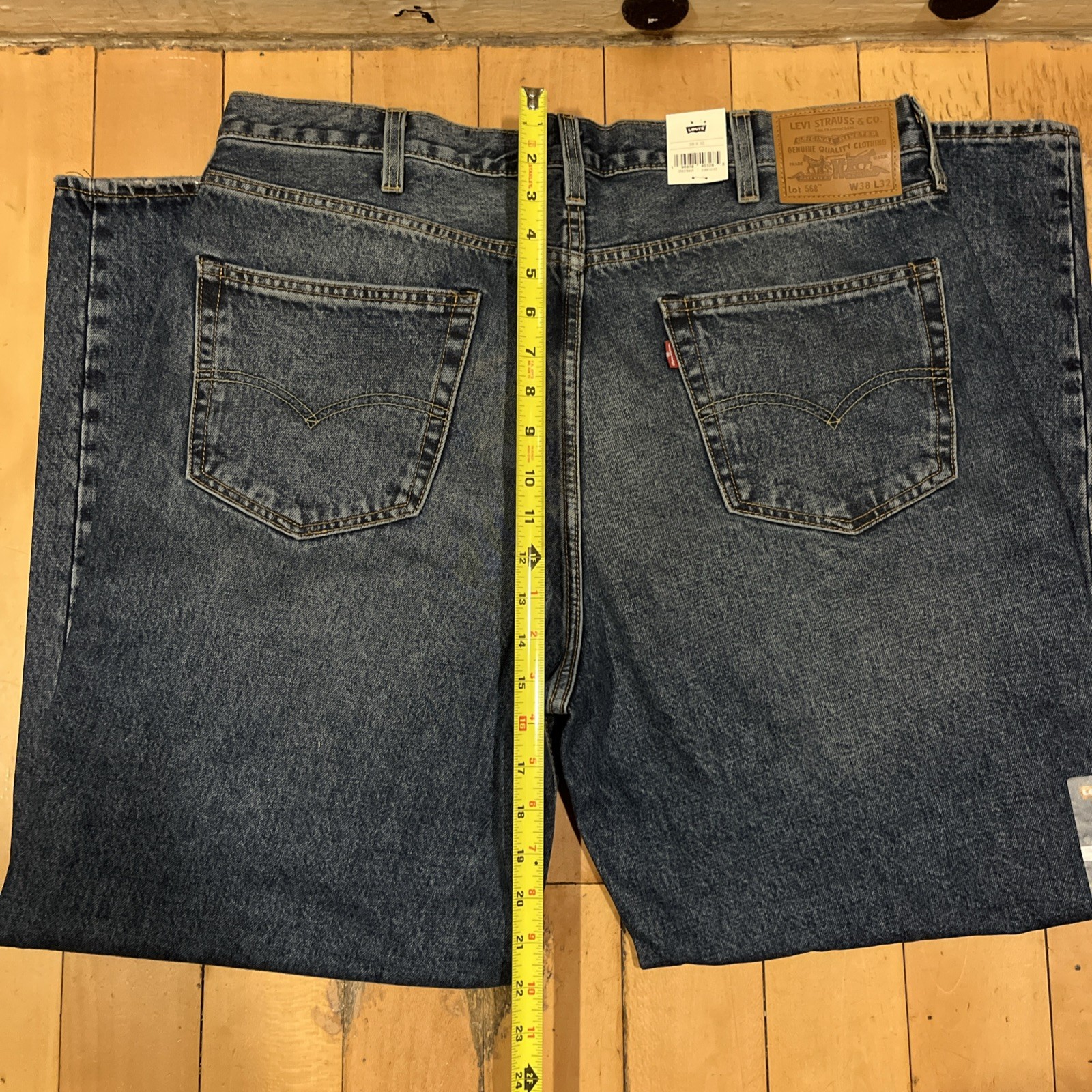 Levi’s Premium 568 Loose Straight Blue Jeans 38×32