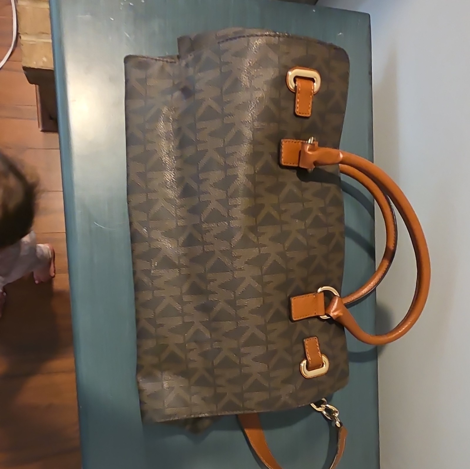 MICHAEL KORS BROWN LOGO SATCHEL TOP HANDLE HANDBAG