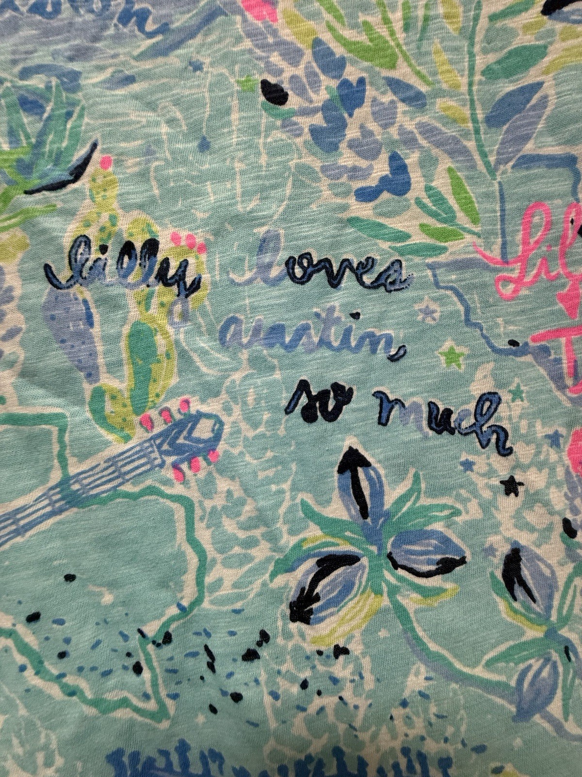 NWOT Lilly Pulitzer Etta V Neck Top L Lilly Loves Texas Destination Print