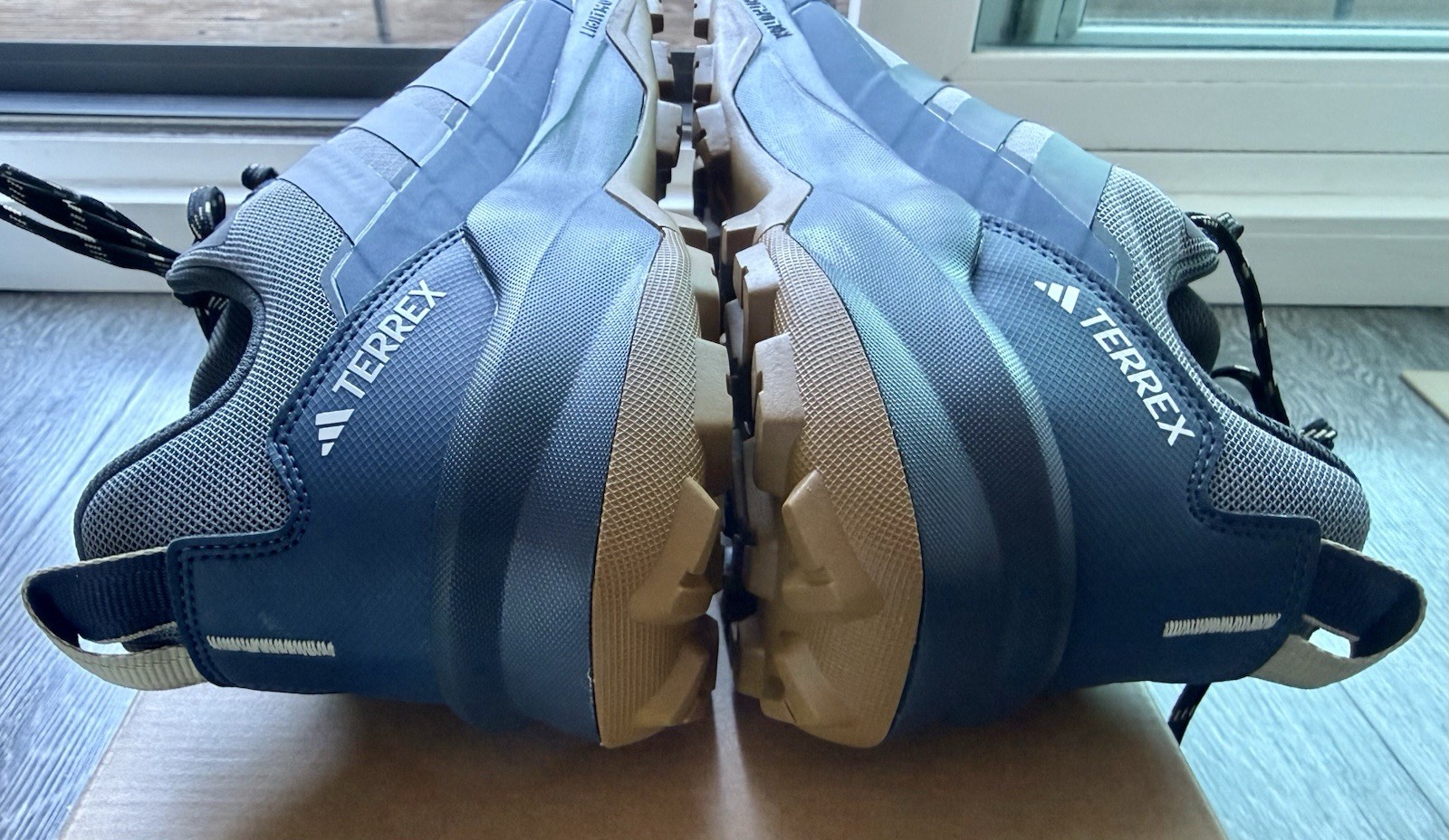 adidas TERREX Skychaser AX5 GTX Gore-Tex Men’s Hiking Shoes US 12 JQ2211