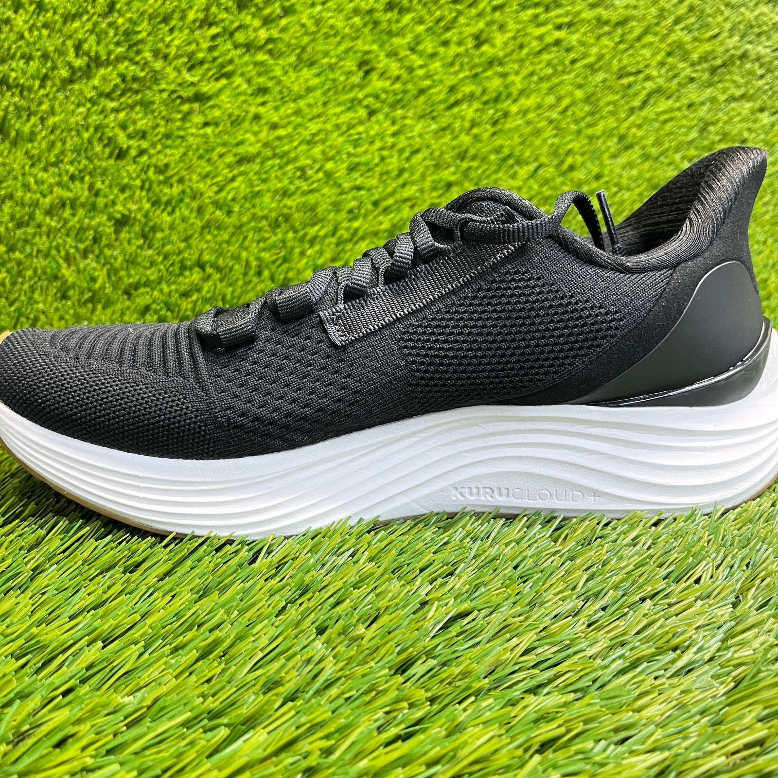 Kuru Atom 2 Womens Size 9D Black White Athletic Running Walking Shoes Sneakers