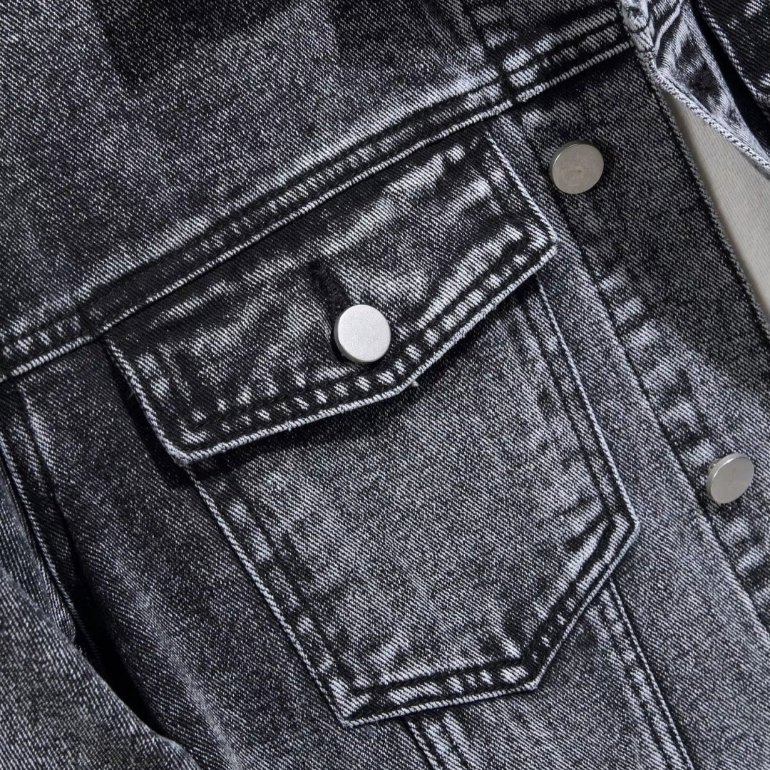 Form-fitting Denim Jacket For Men