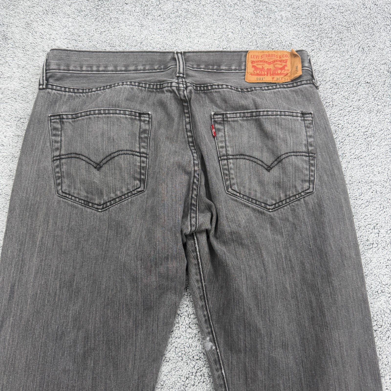 Levis 501 Jeans Mens 33×31 Gray Black Button Fly Straight Denim Pants Cotton