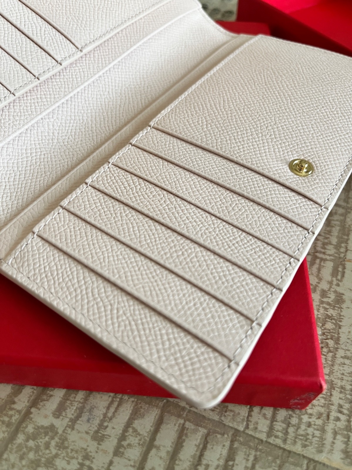 FERRAGAMO Gancini Continental Wallet Leather Italy $630 New In Box Ballet Pink