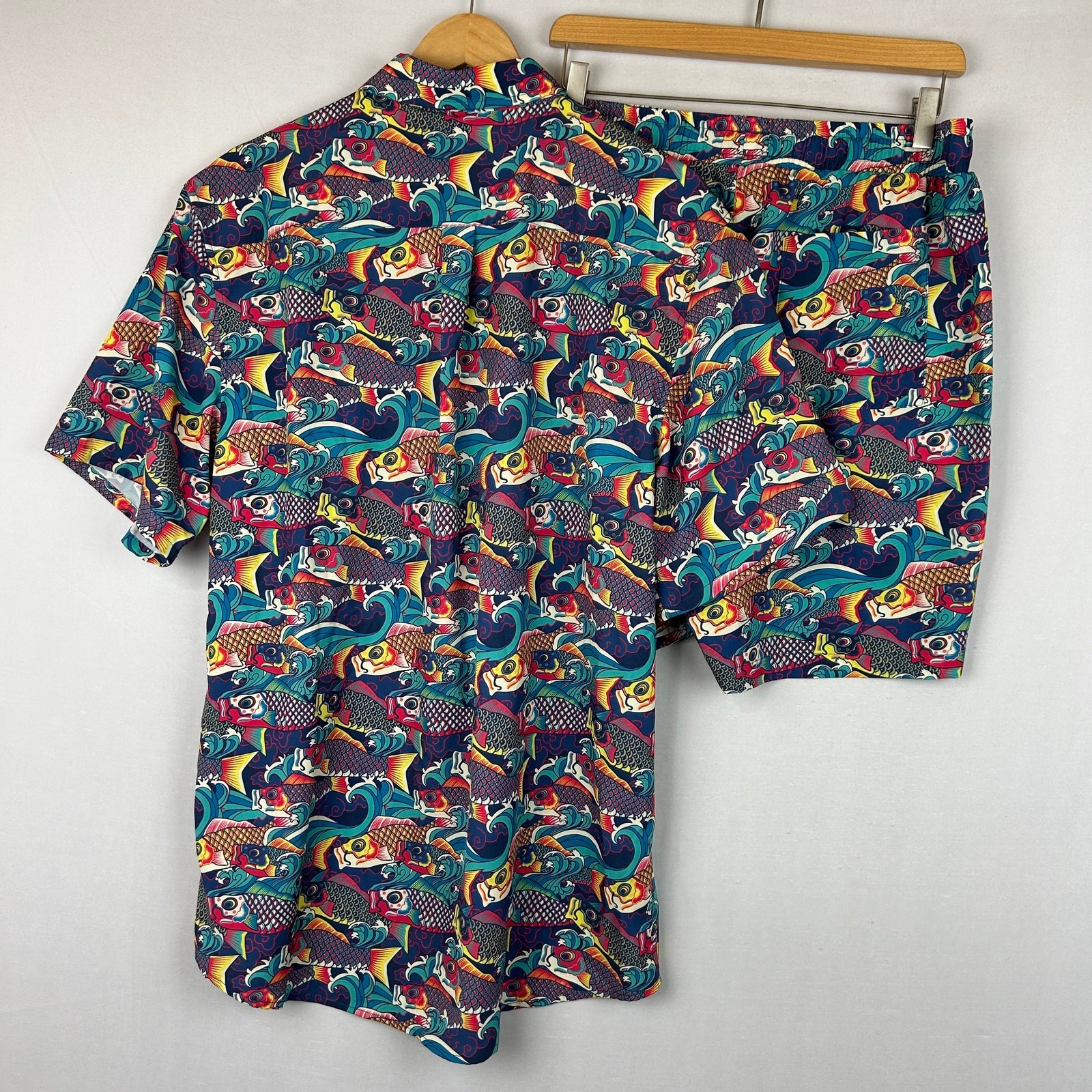 WeSC Mens Koi Waves AOP Oden Short Sleeve Shirt Austin Shorts 2 Piece Set Size L