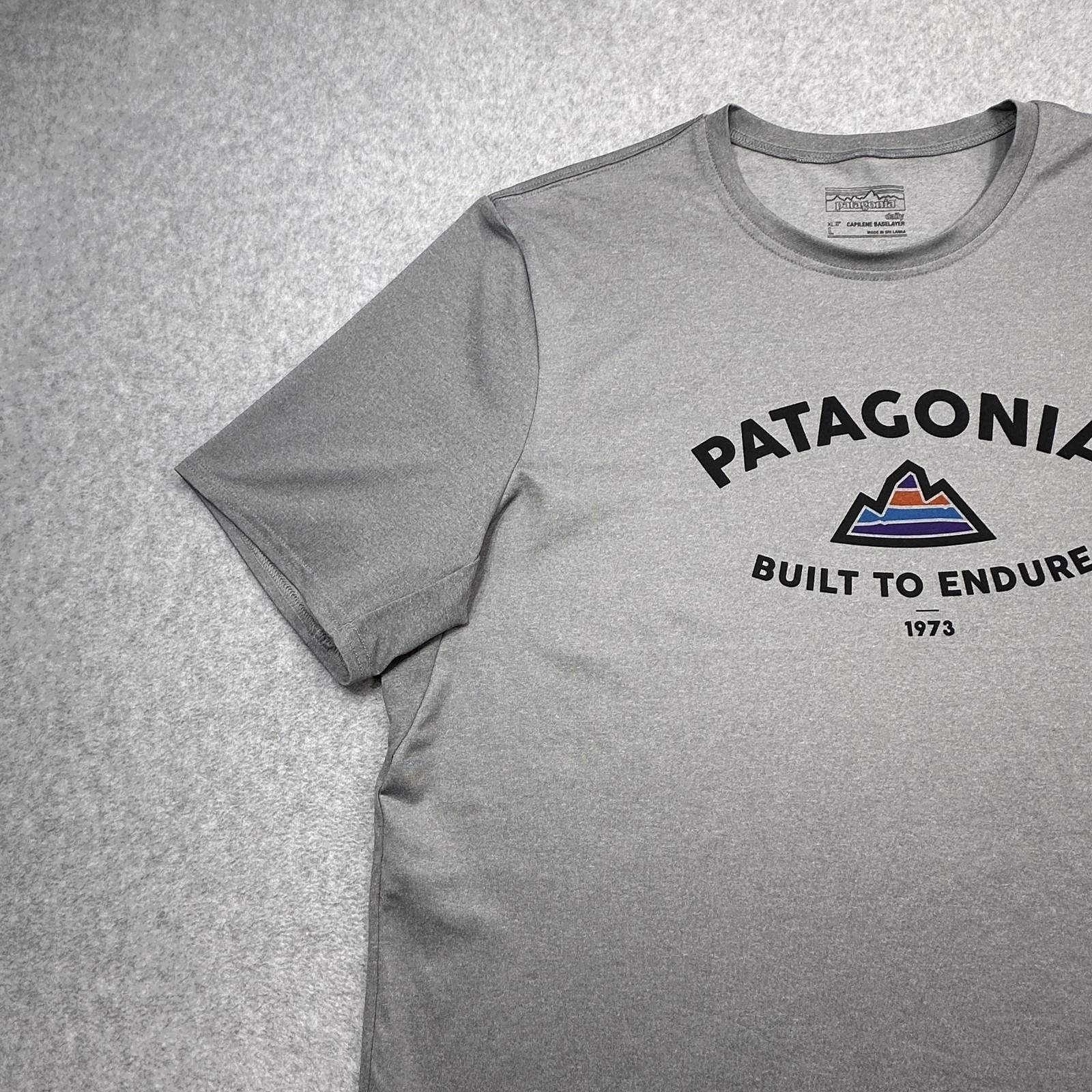 Patagonia Capilene Daily Baselayer Tee Shirt Mens Large Gray Built To Endure