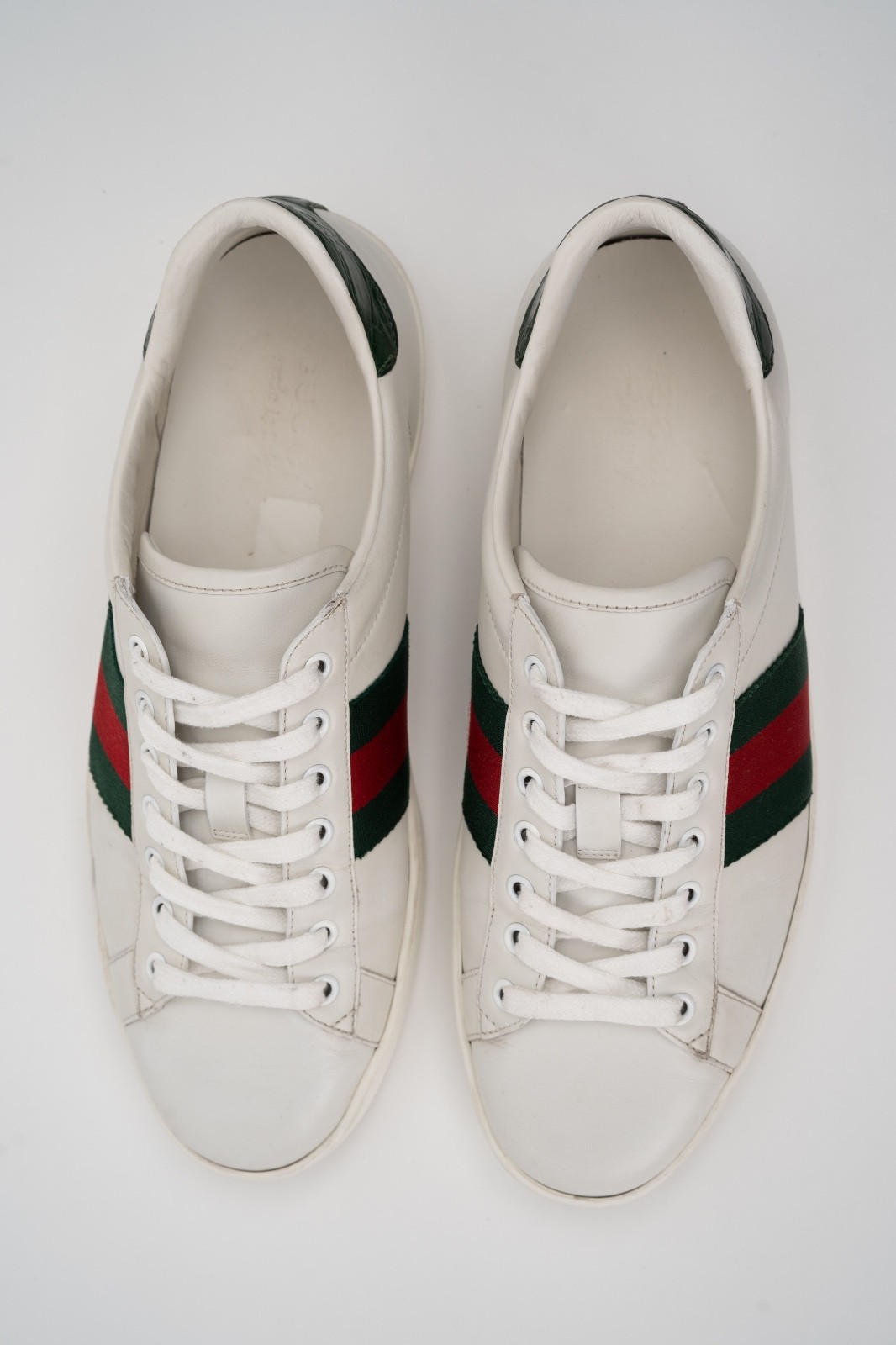 Gucci Ace Men’s White Leather Sneakers Green Red Web Stripe 386750 Size 8