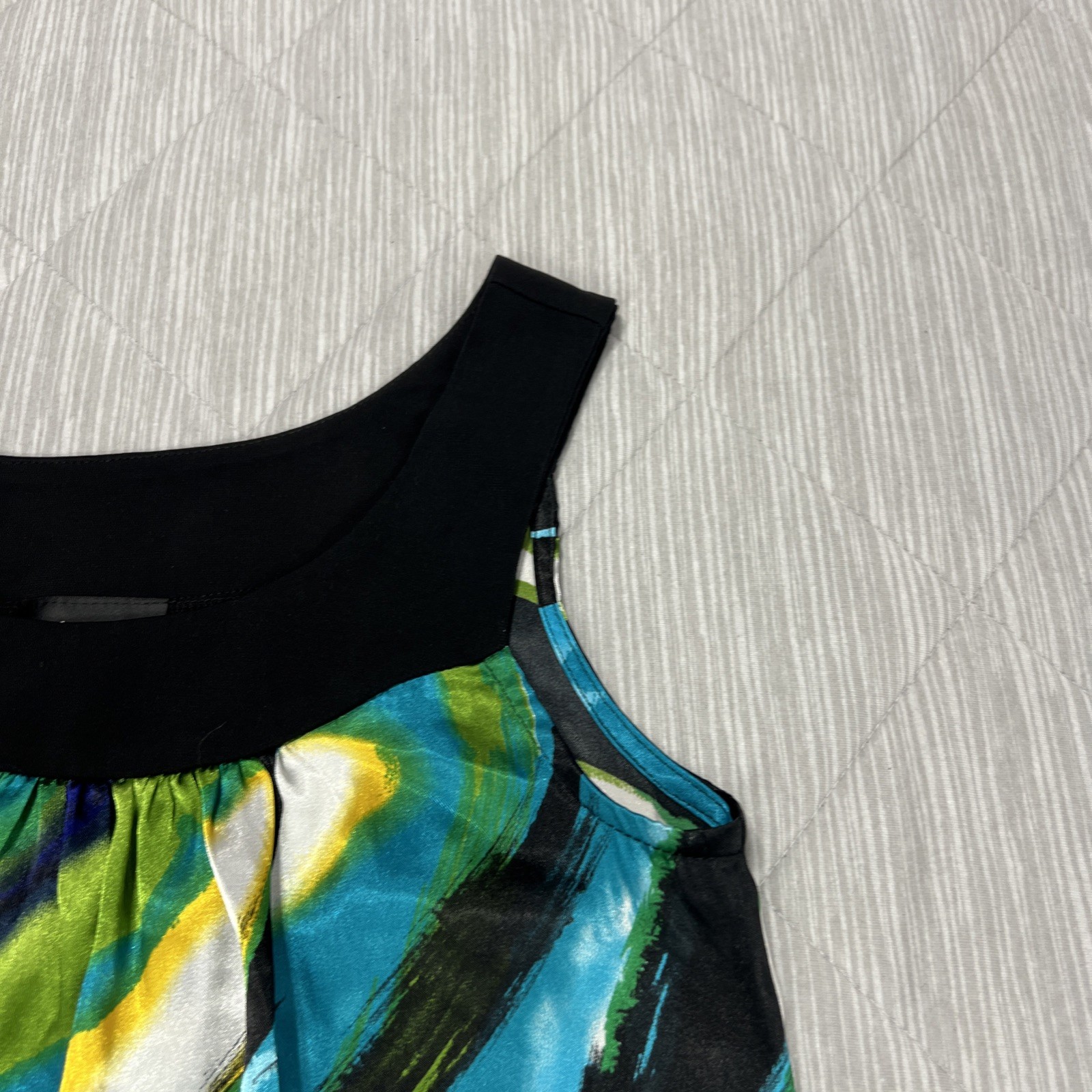B Wear Tank Top Blouse Womens Small Black Sleeveless Colorful Stretch Artsy Boho