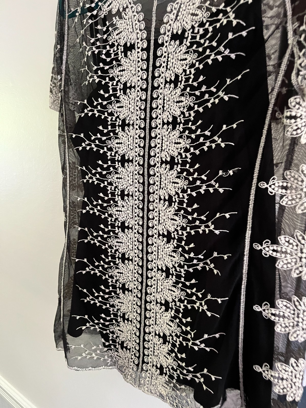 North Style Lace Overlay with Black Cami – Ladies’ Top