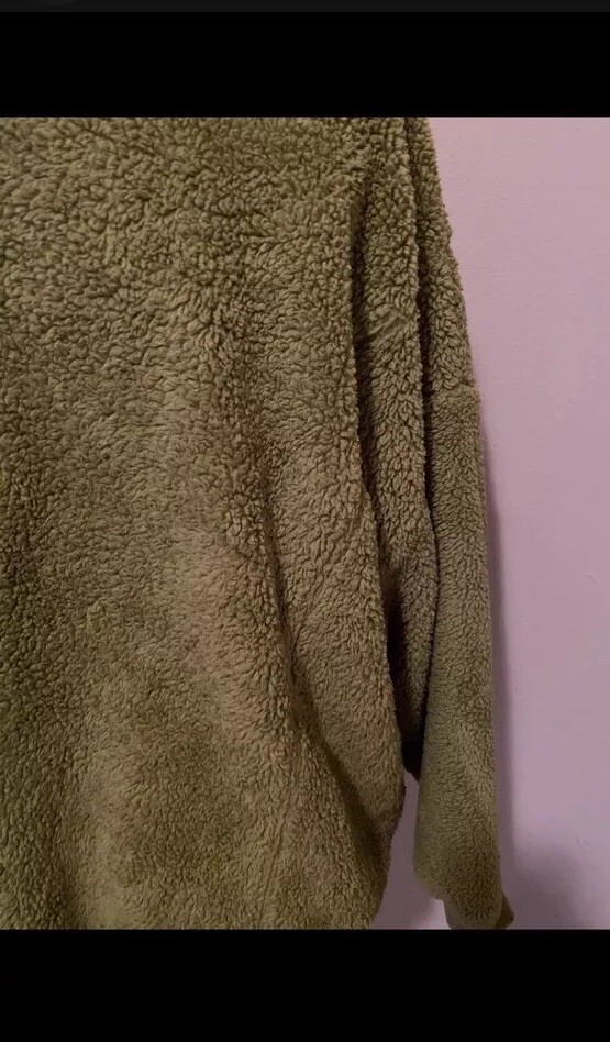 Lab Joy Medium Pullover Lime Green Sweater Hoodie 100% Recycled Polyester