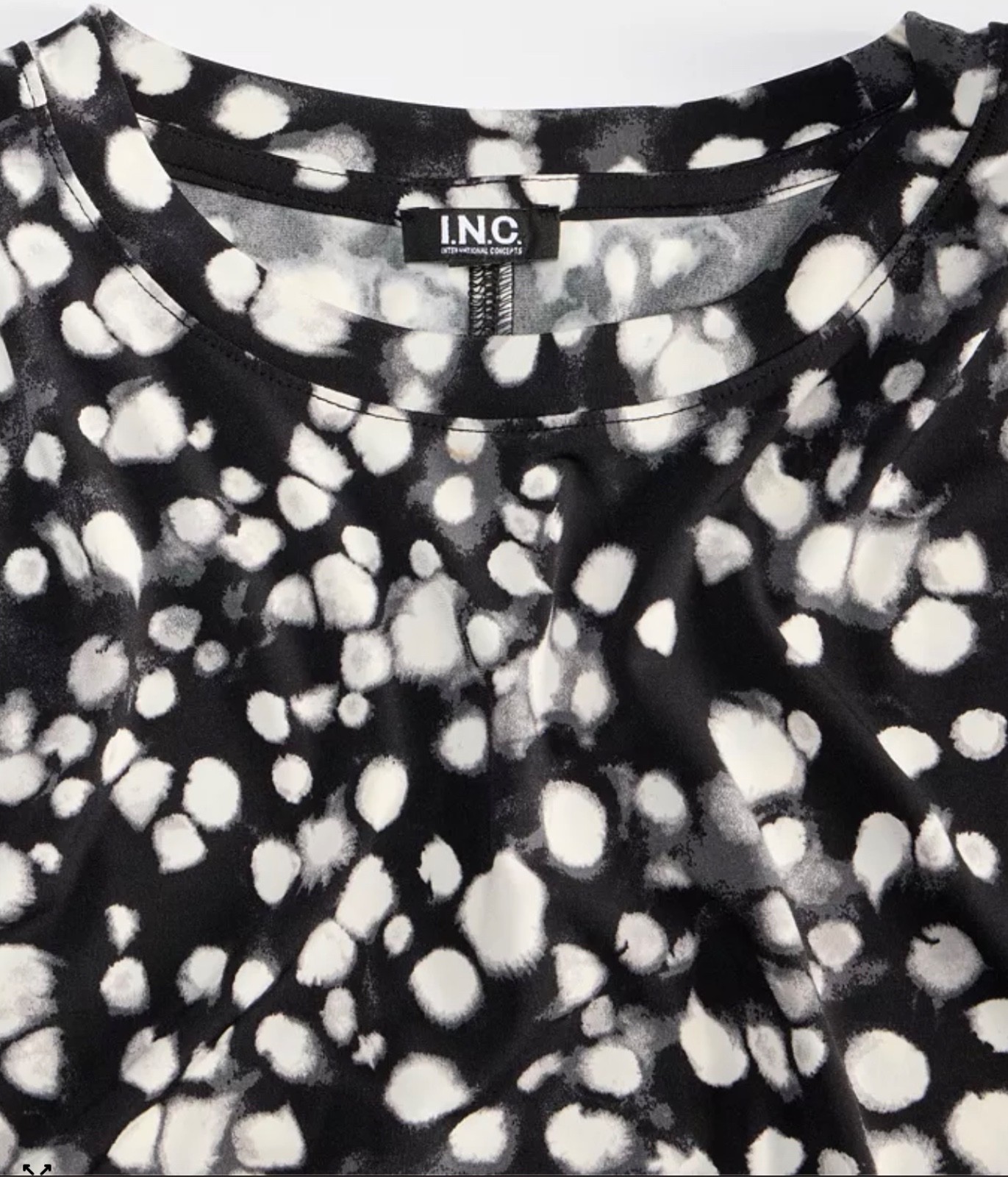 Macy’s Exclusive Women’s Silky Jersey Elbow-Sleeve T-Shirt Black & White NWT