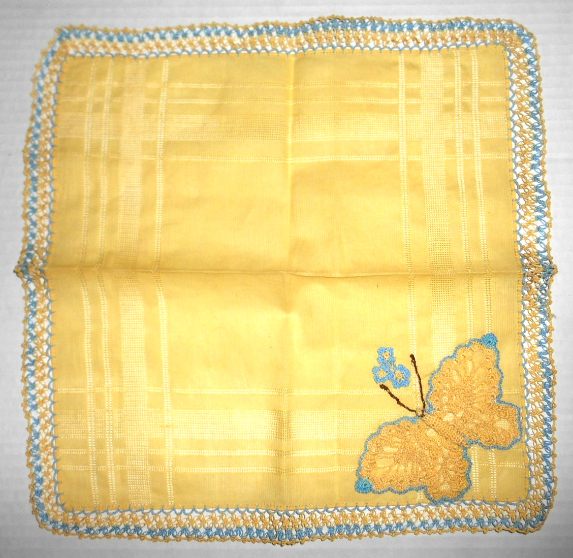 Vintage Handkerchief Hand Crocheted BUTTERFLY FORGET-ME-NOTS Tatted Edge UNUSED