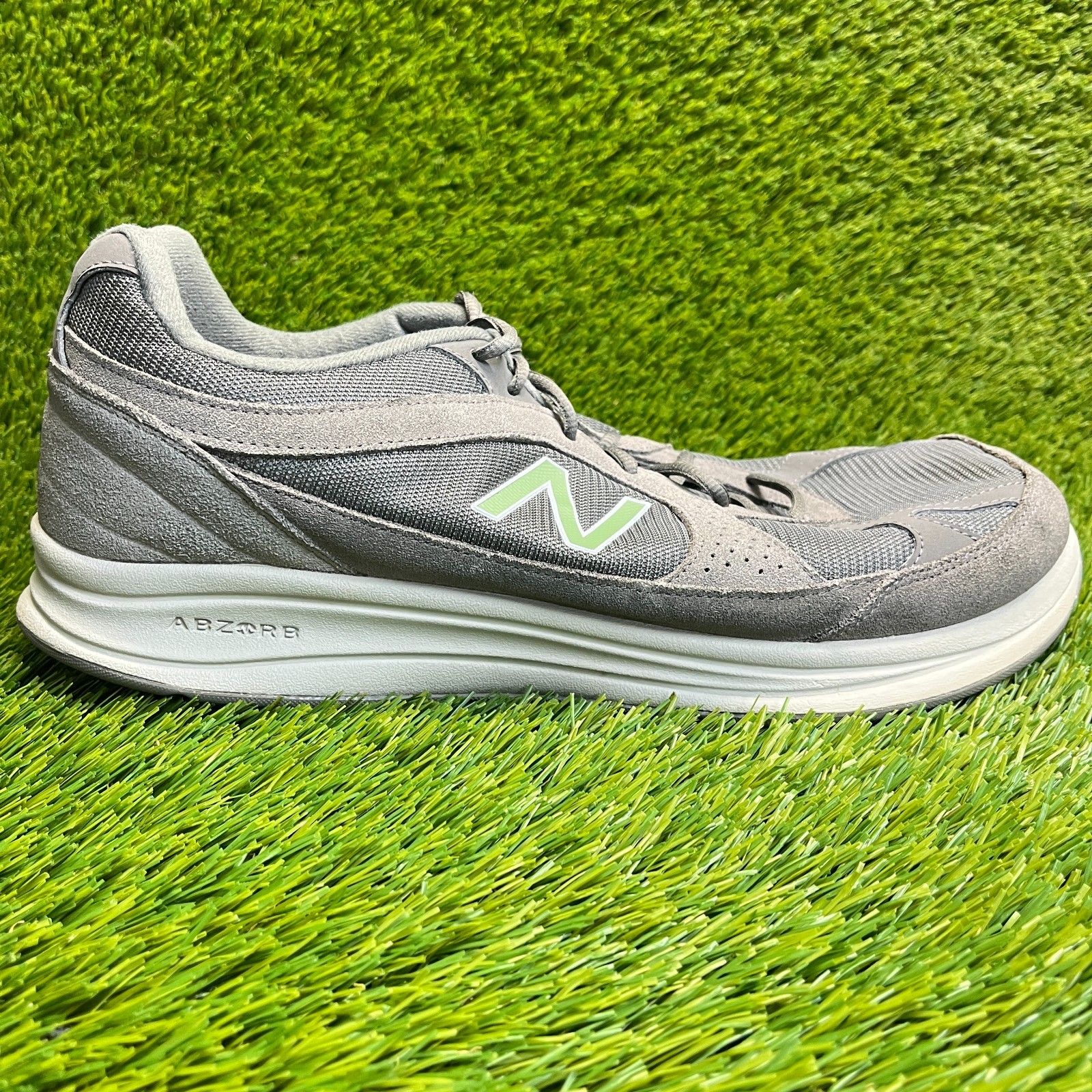 New Balance 877 V1 Mens Size 14 Gray Athletic Running Walking Shoes Sneakers