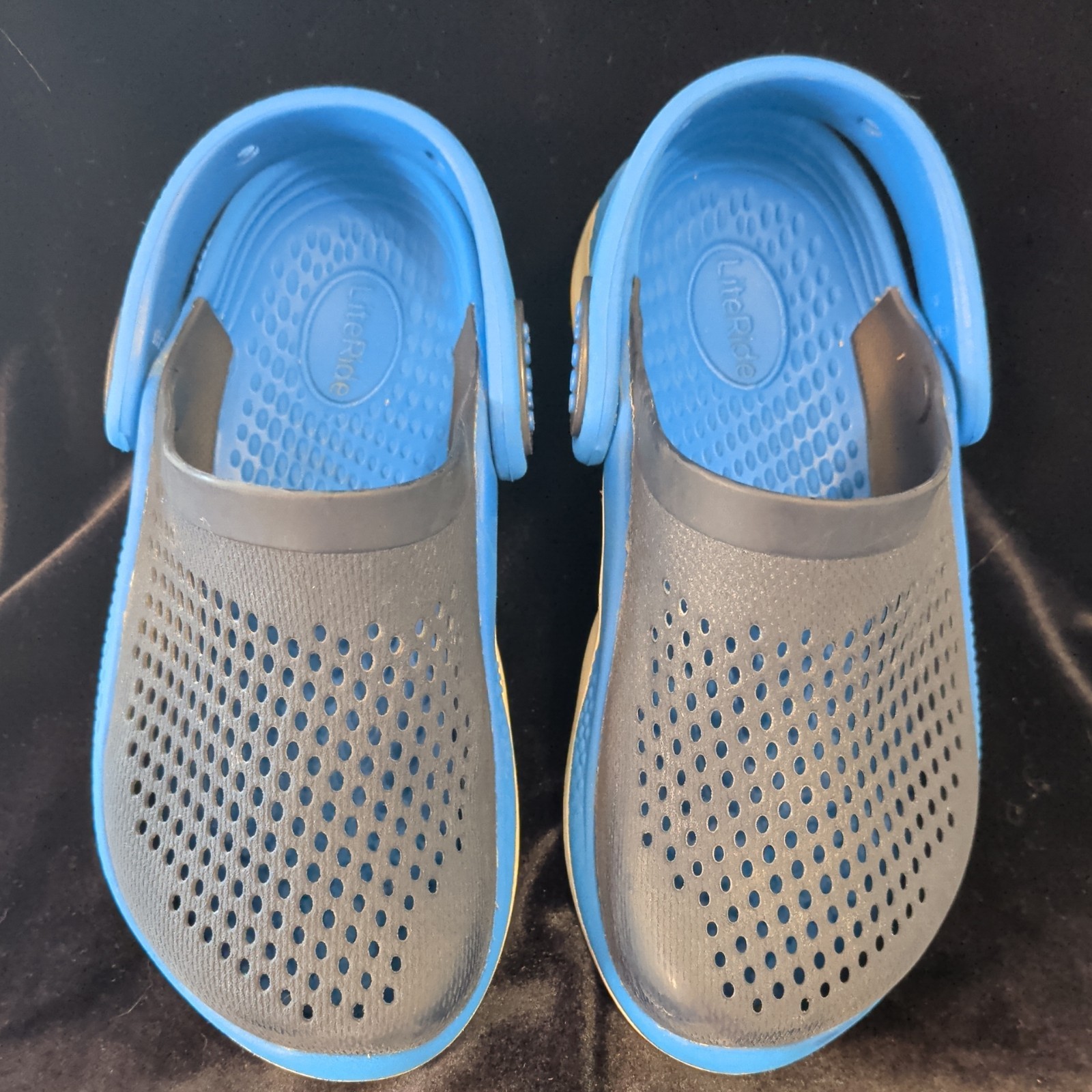 Crocs Kid’s Literide 360 Clog Navy/Bright Cobalt US Kid’s C 11 / EUR 28-29