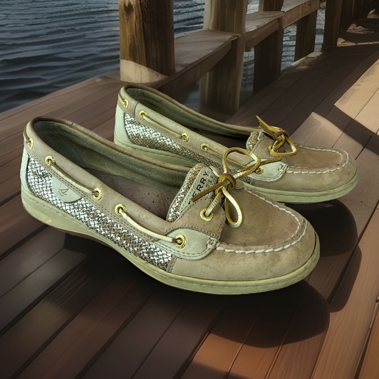 Sperry Top Sider Women’s Beige Gold Glitter Boat Shoes Loafers Size 9.5