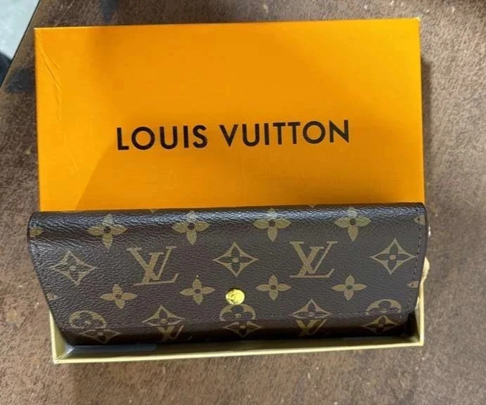 Louis Vuitton Portefeuille Sarah Monogram Long Wallet Brown Authentic USA