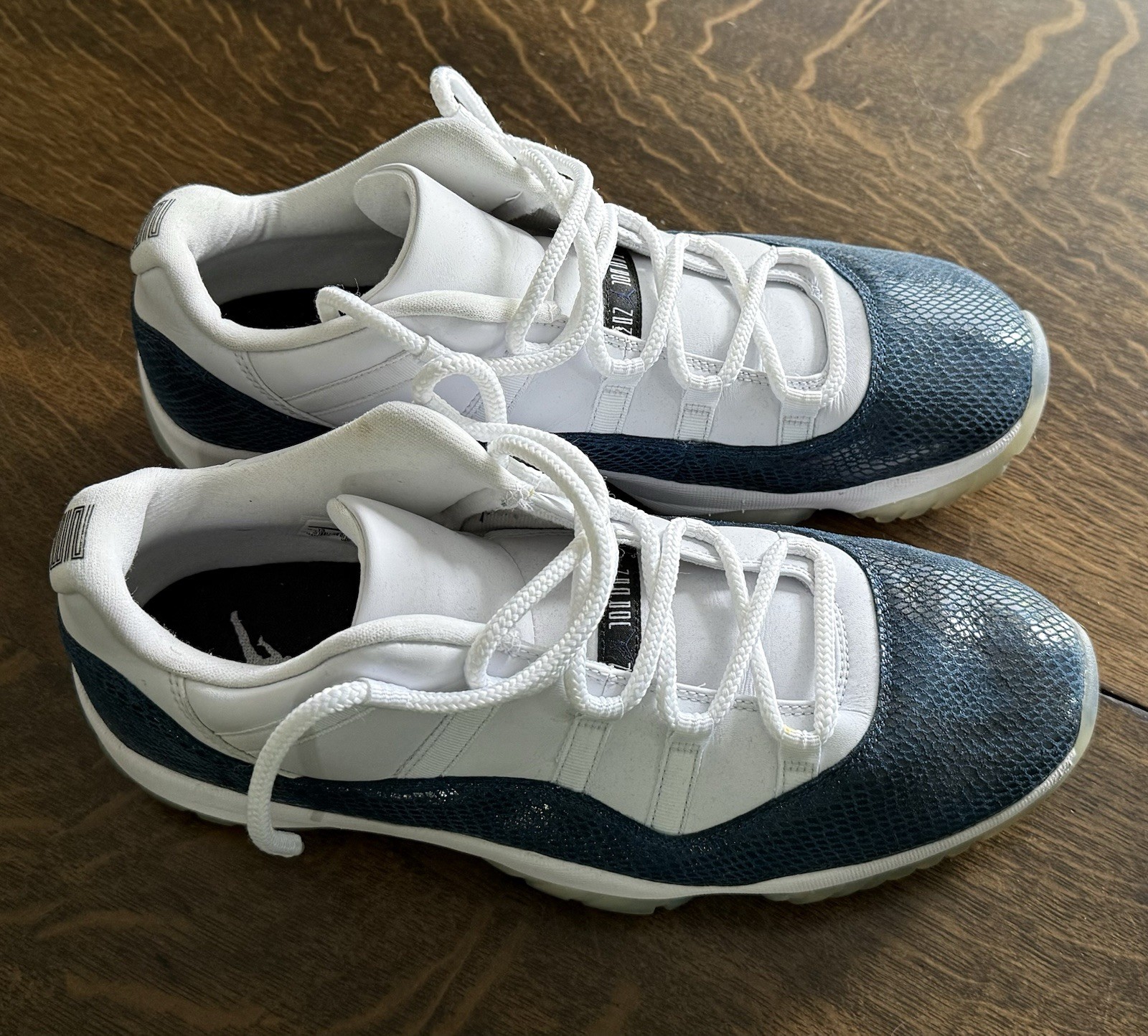 Air Jordan Retro 11 XI Low White Navy Snakeskin 2018 Basketball Shoes Mens 13 US