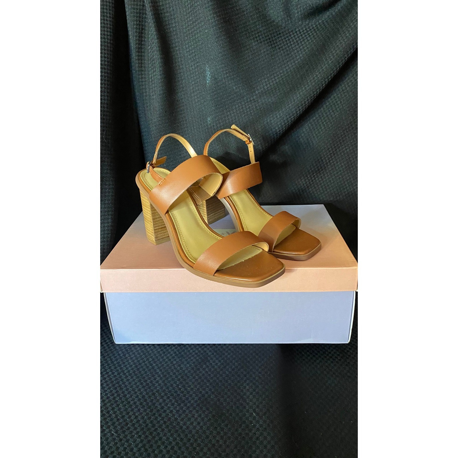 Lisa Vicky Oasis-V Chestnut Leather Block Heel Sandals Women 9M Square Toe Brown