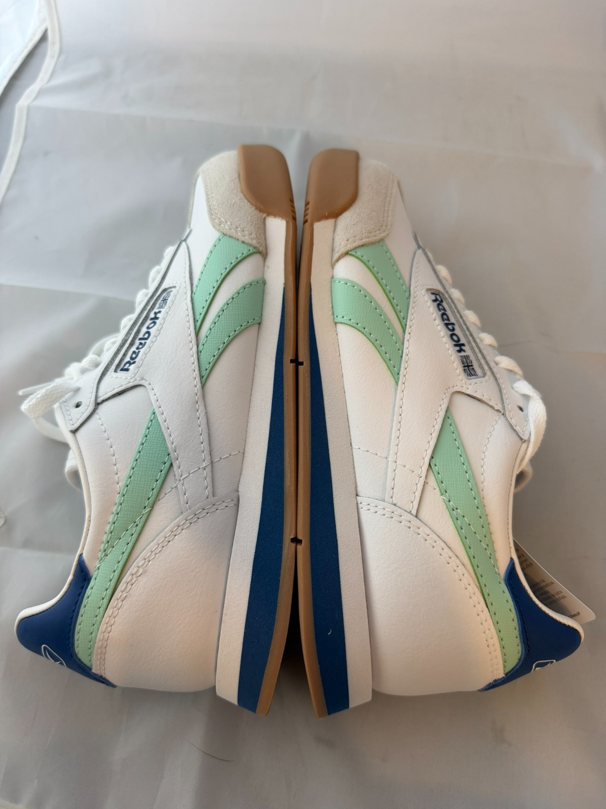 Reebok Unisex Campio XT Sneakers – White/Blue/Aqua, Size Men-6.5 Women-8 NEW