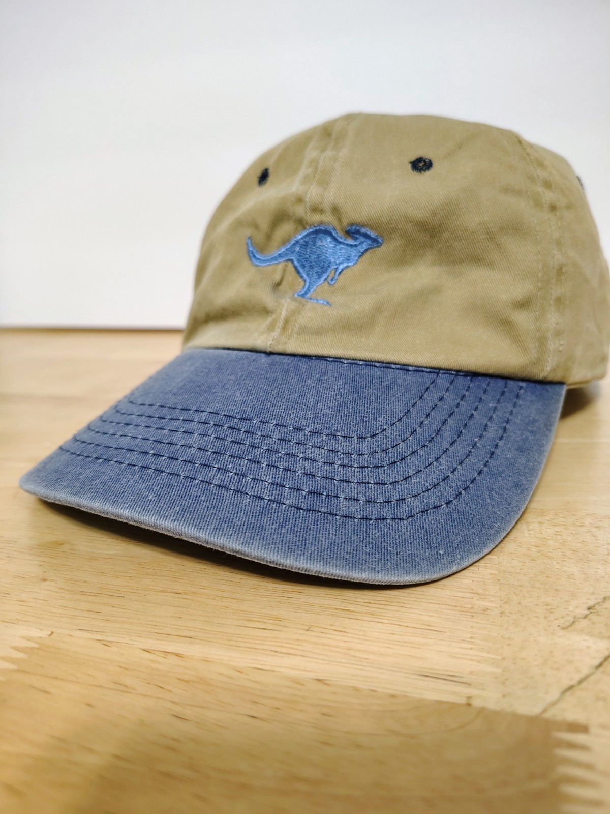 Australia Kangaroo Beige & Blue Baseball Cap Travel Hat Souvenir Adjustable OS