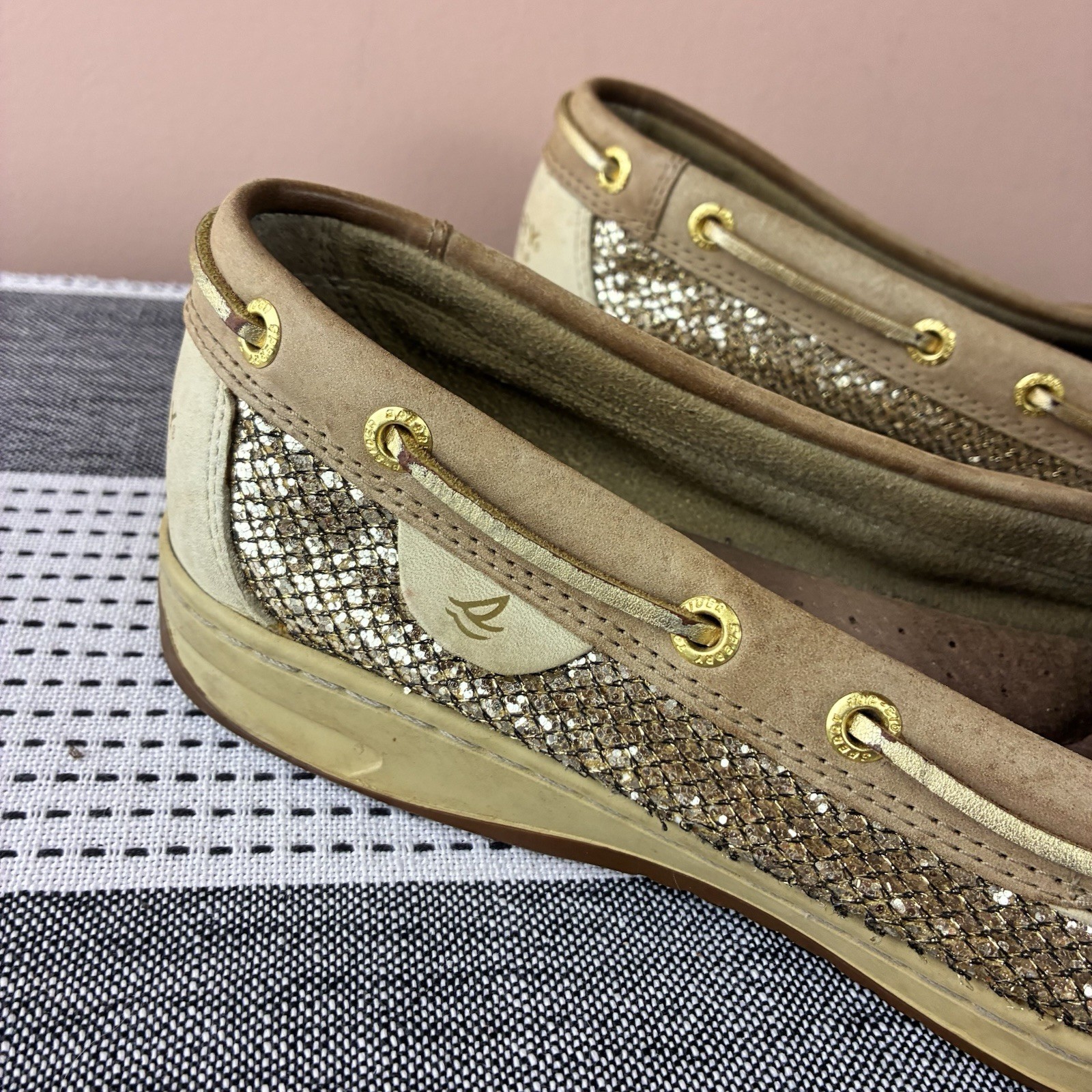 Sperry Top Sider Women’s Beige Gold Glitter Boat Shoes Loafers Size 9.5