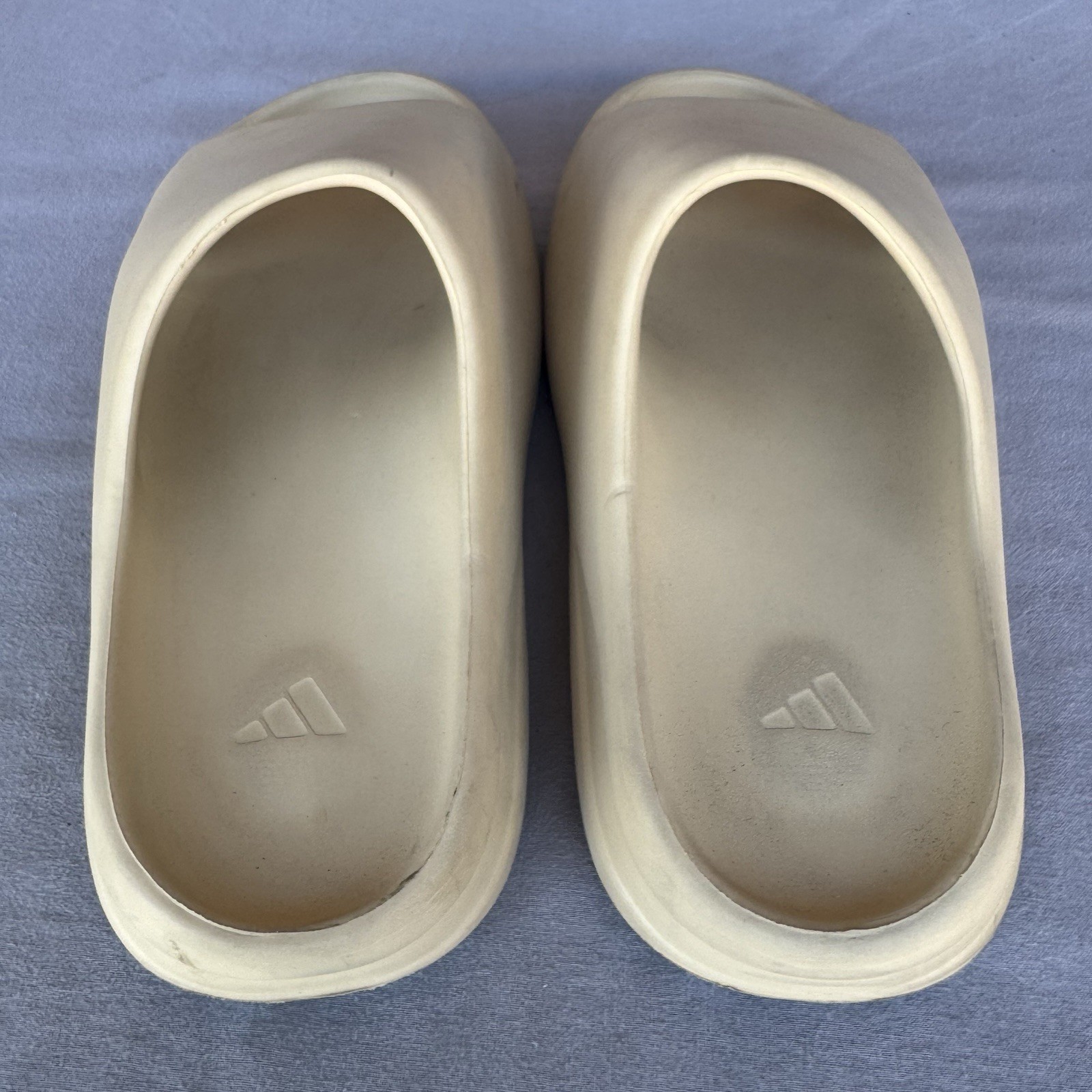 Size 10 – Adidas Yeezy Slide Bone Rubber Open Toe Sandals US Men’s FZ5897