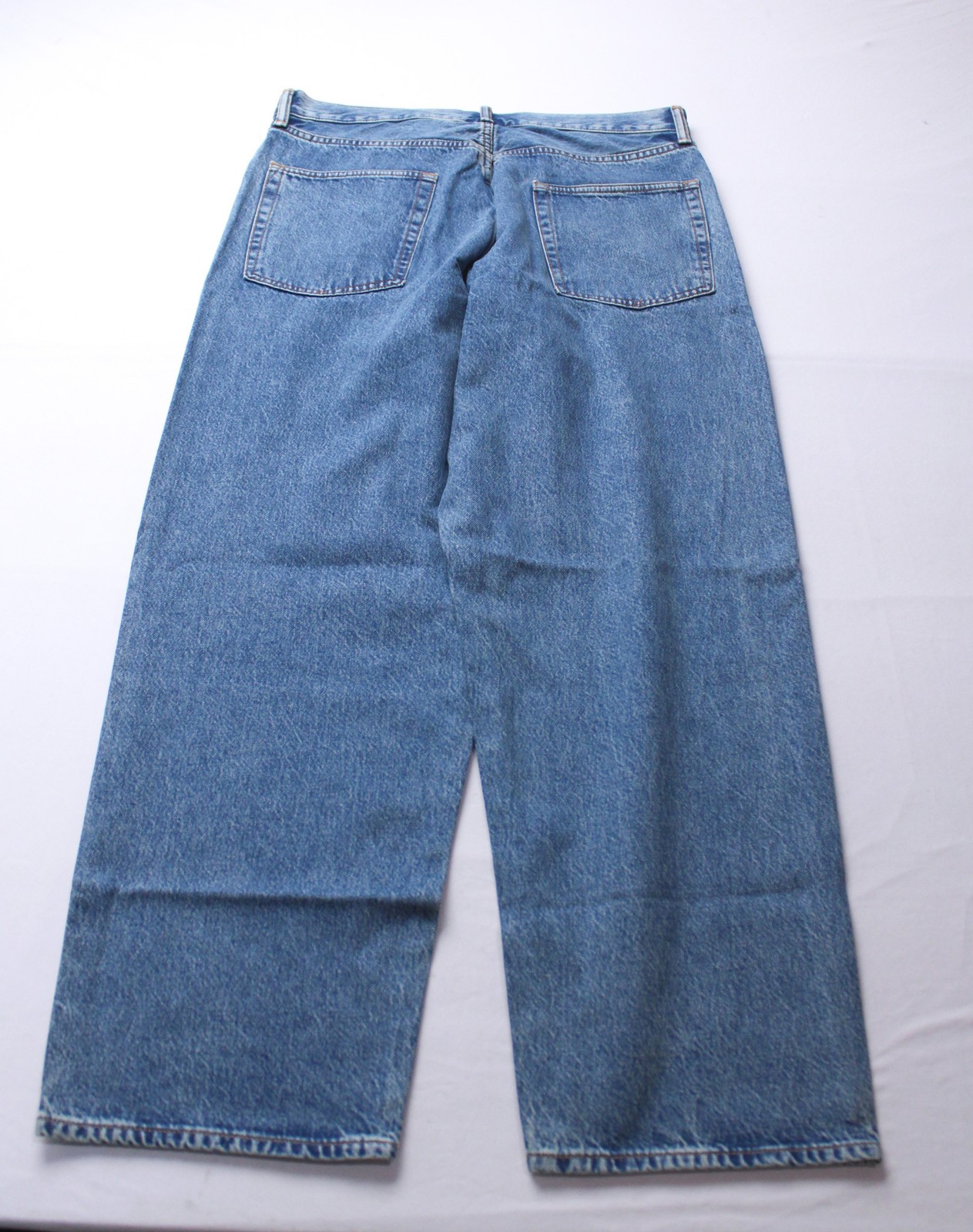 Gap Men’s No Stretch Tapered Leg Baggy Denim Jeans AP2 Medium Wash Size: 33 NWT