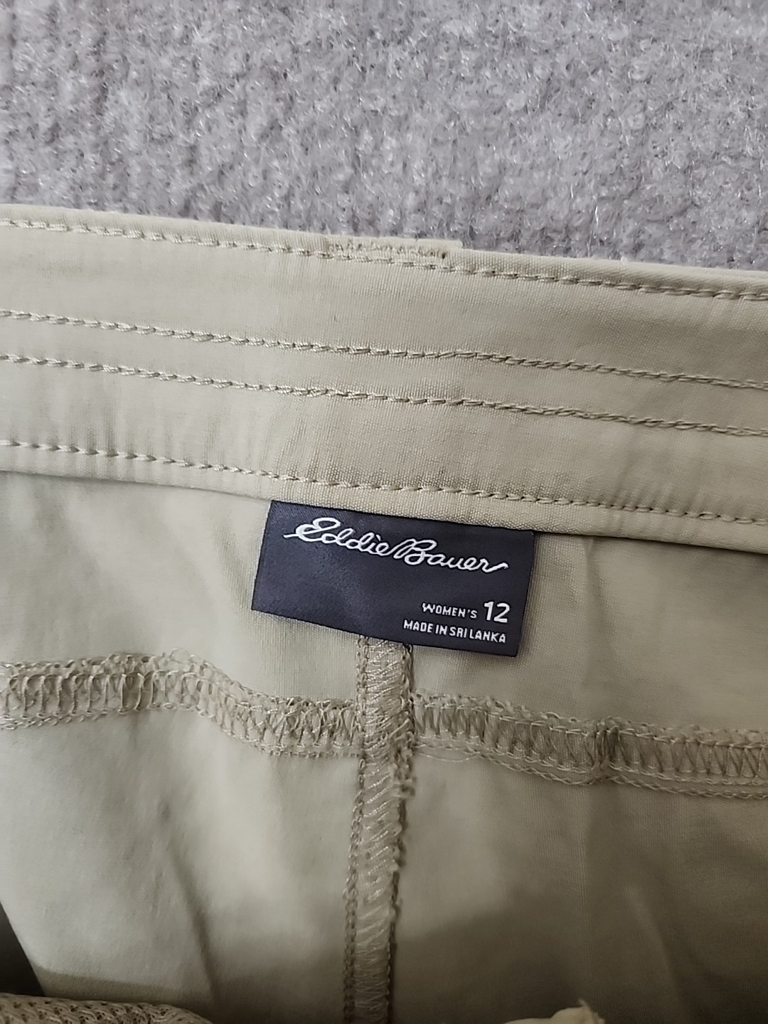 Eddie Bauer Rainier Capri Pants Womens 12 Tan Nylon Stretch Hiking UPF 50+