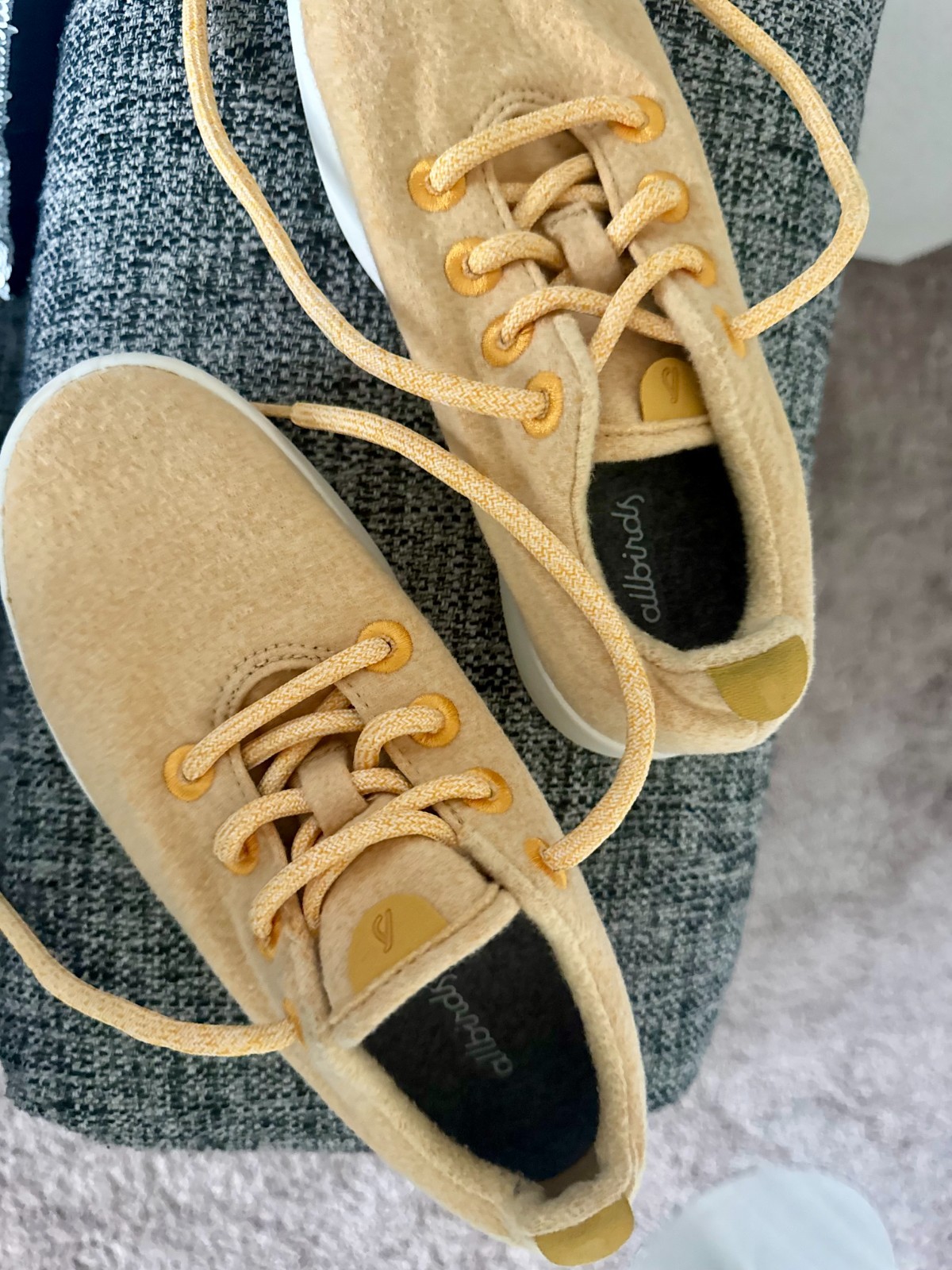 Allbirds Women’s Size 7 Wool Runners Casual Sneakers in Yellow Machine Washable