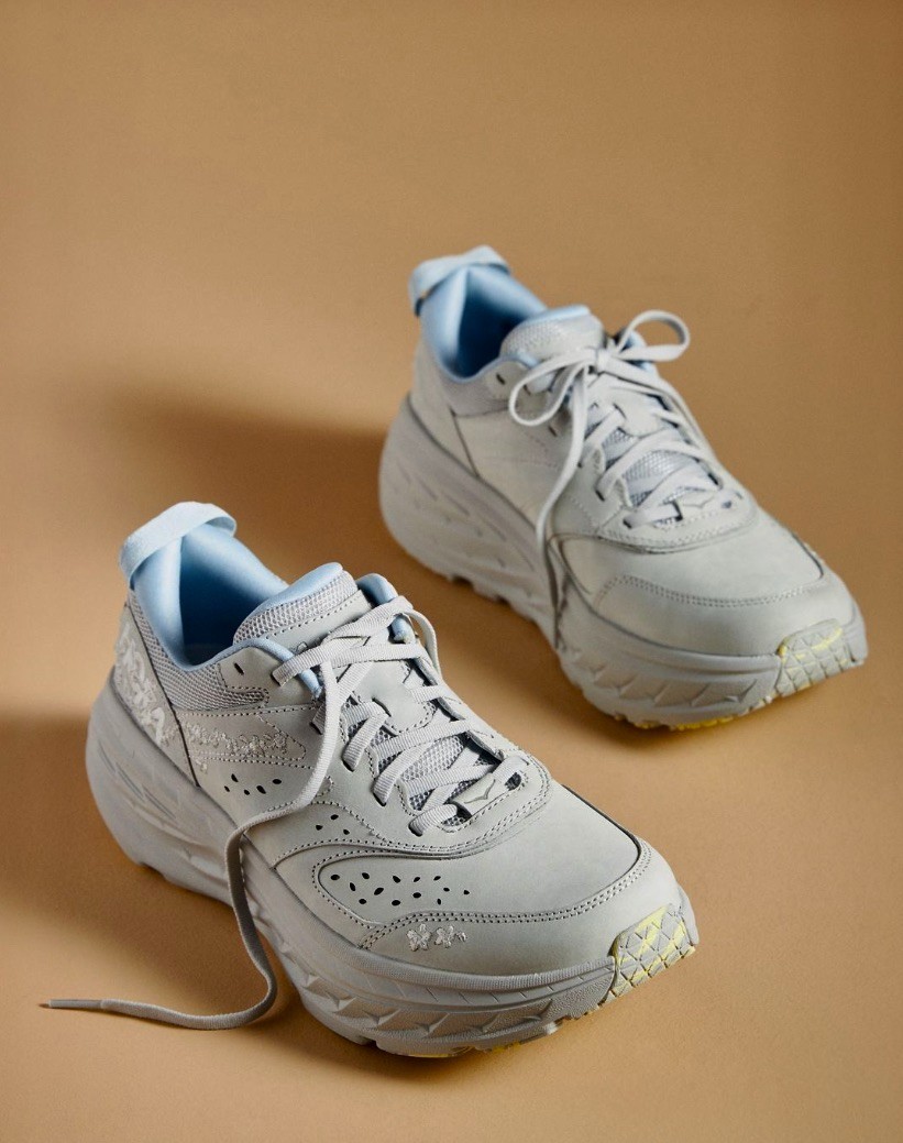 Free People HOKA Vibrant Bloom Bondi L Sneaker Stardust Gray 37 1/3 / US 6 NEW