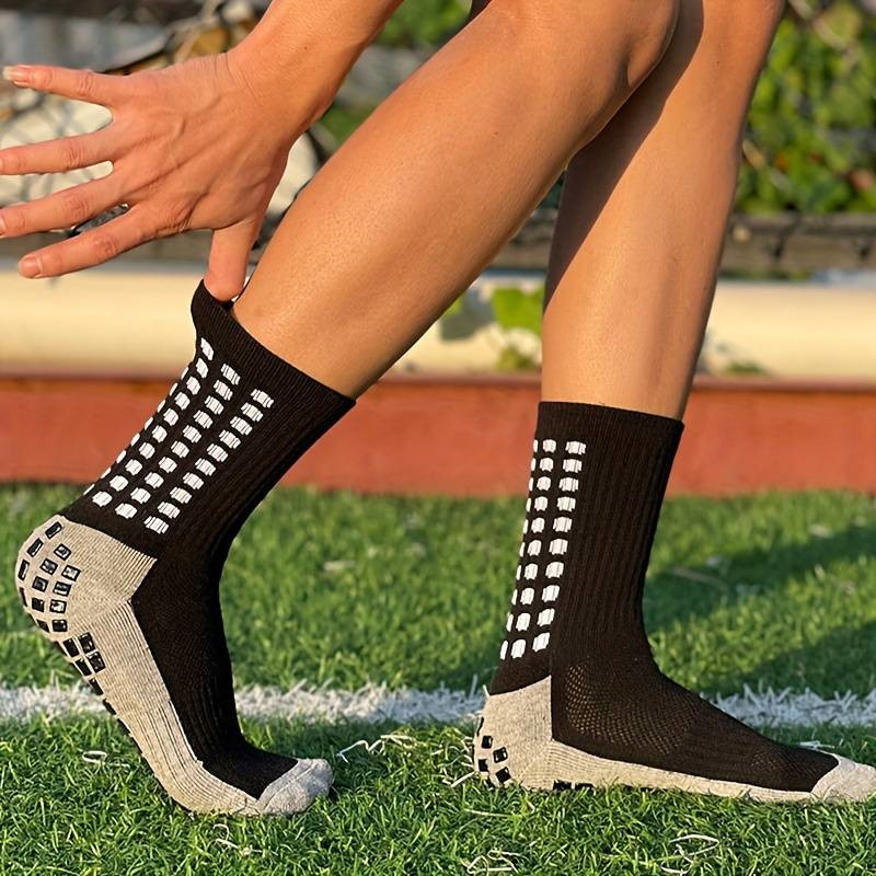 E3 ATHLETE MAX Grip Crew Socks, Men’s, Anti-Slip, Soccer, Football, Basketball